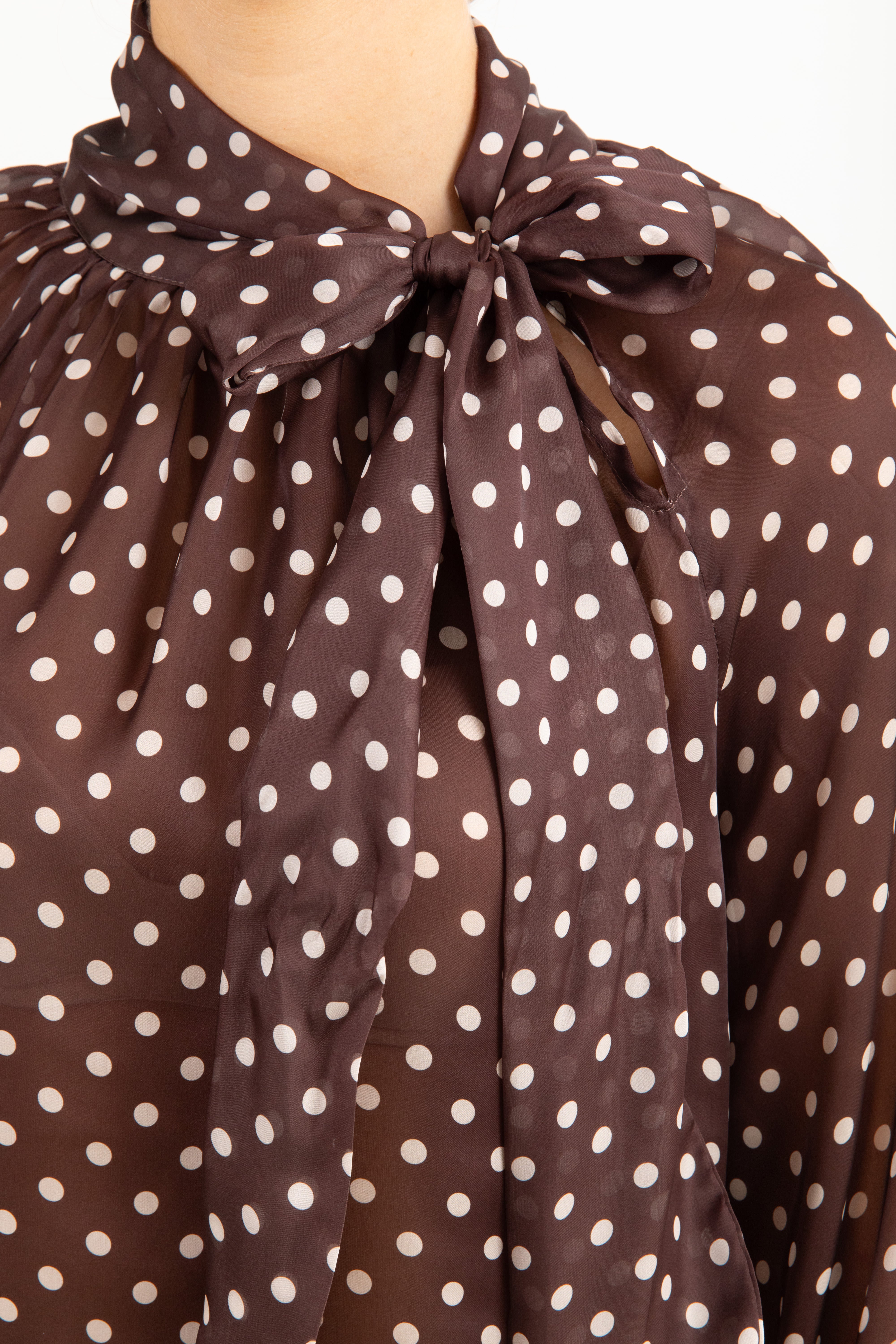 Blusa a pois con fiocco Tensione IN