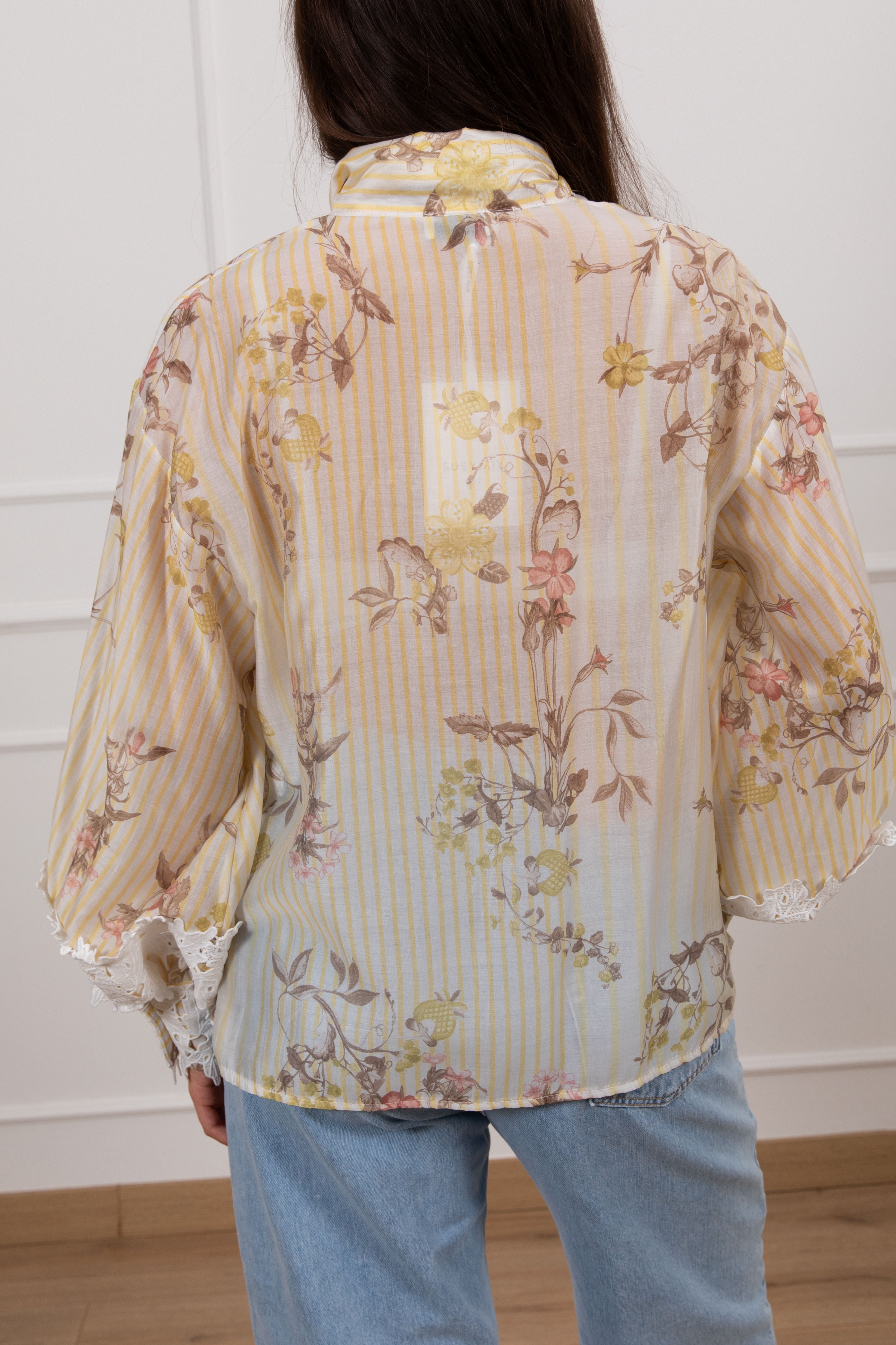 Blusa bacchettata fantasia flowers con pizzo Susy Mix