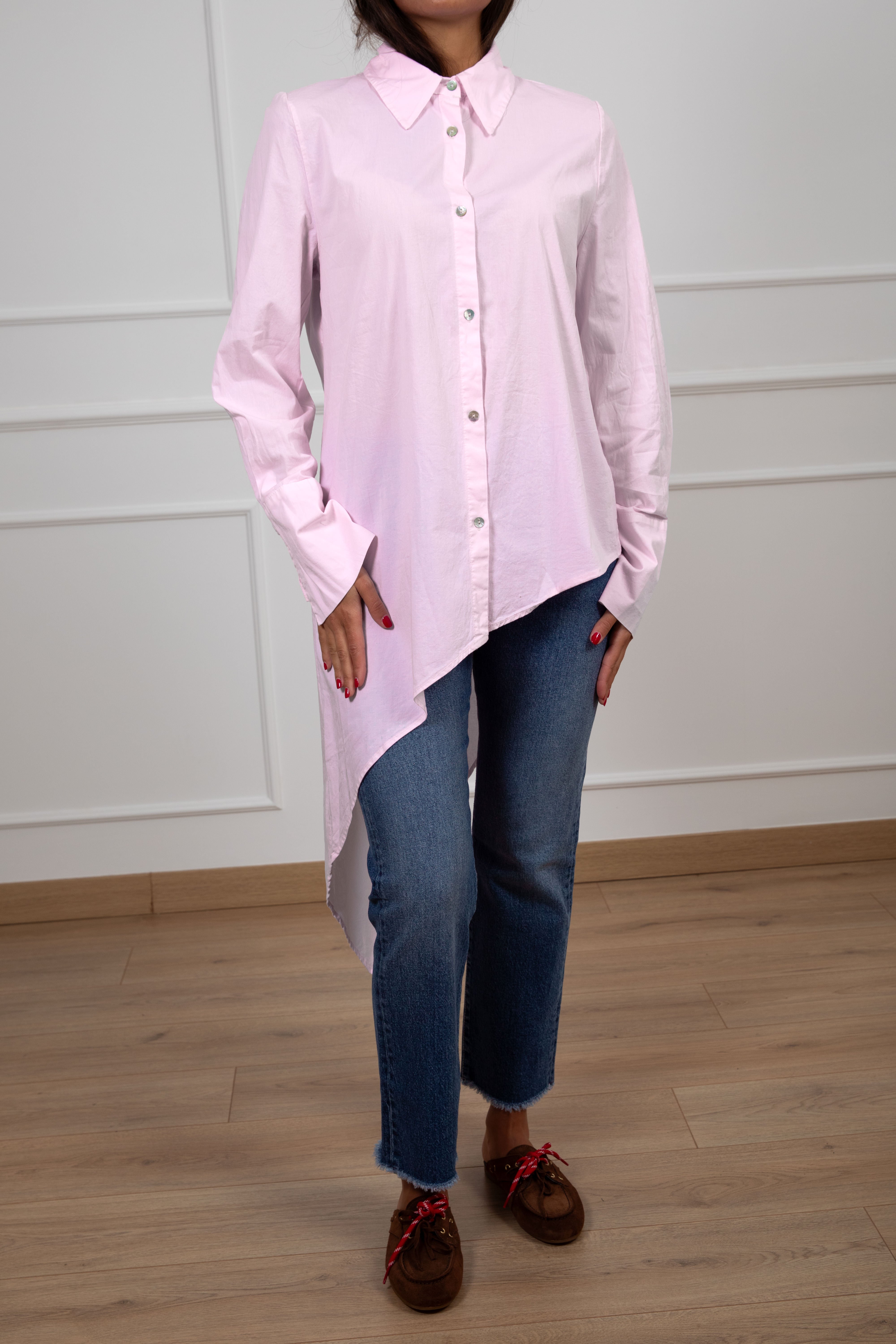 Maxi-camicia con fondo asimmetrico Tensione IN