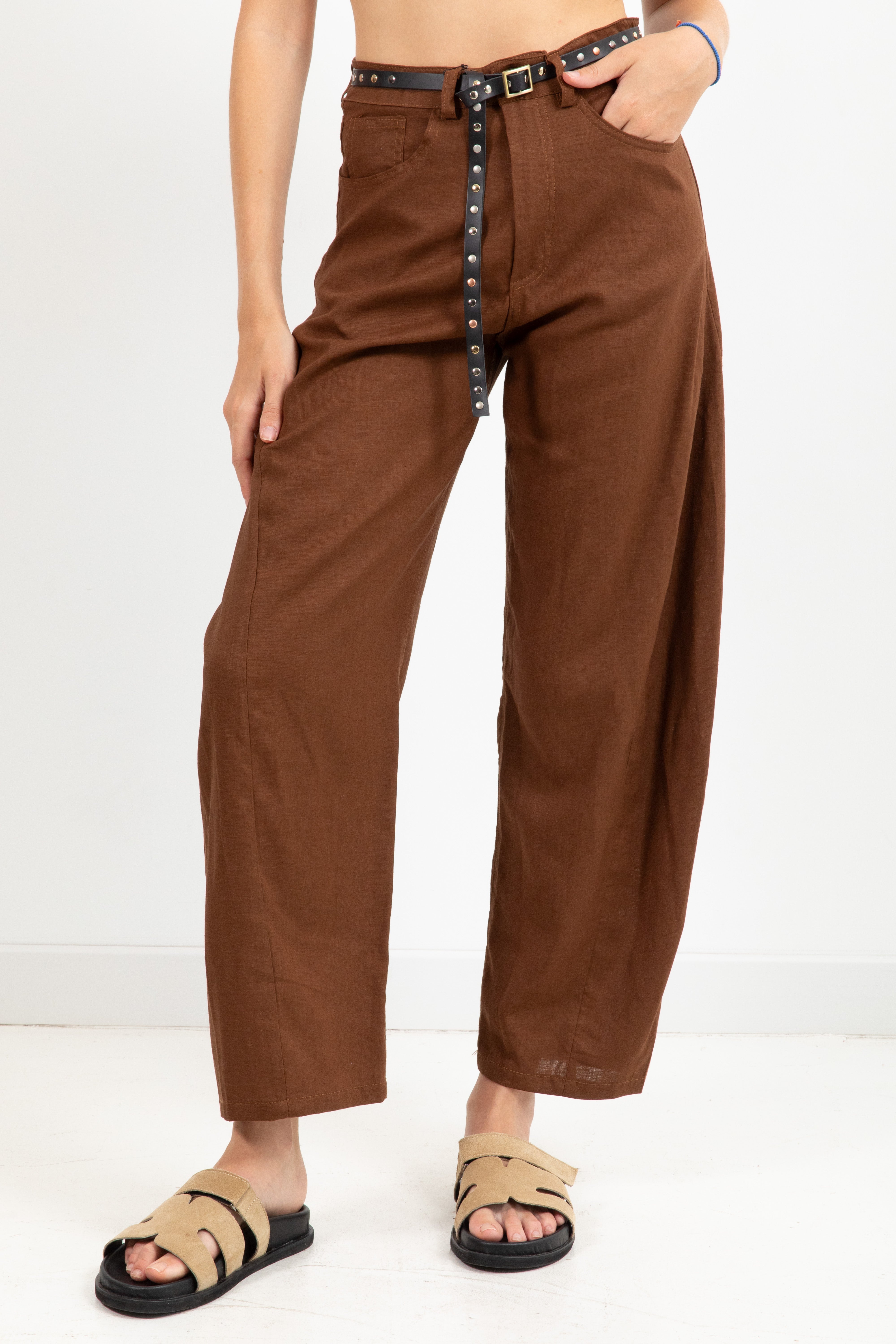 Pantalone egg-fit in lino e viscosa Tensione IN