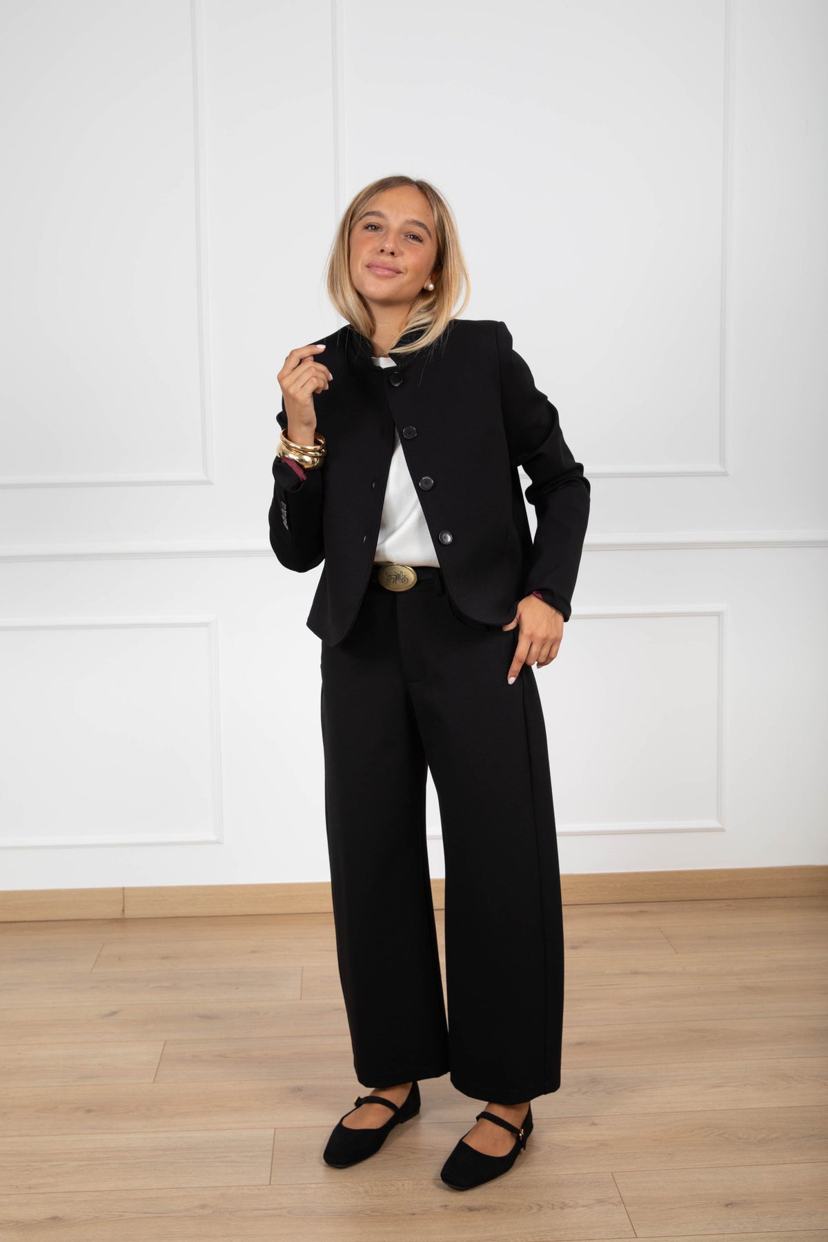 Pantalone 5 tasche in punto milano con cintura placca variante nero Tensione IN