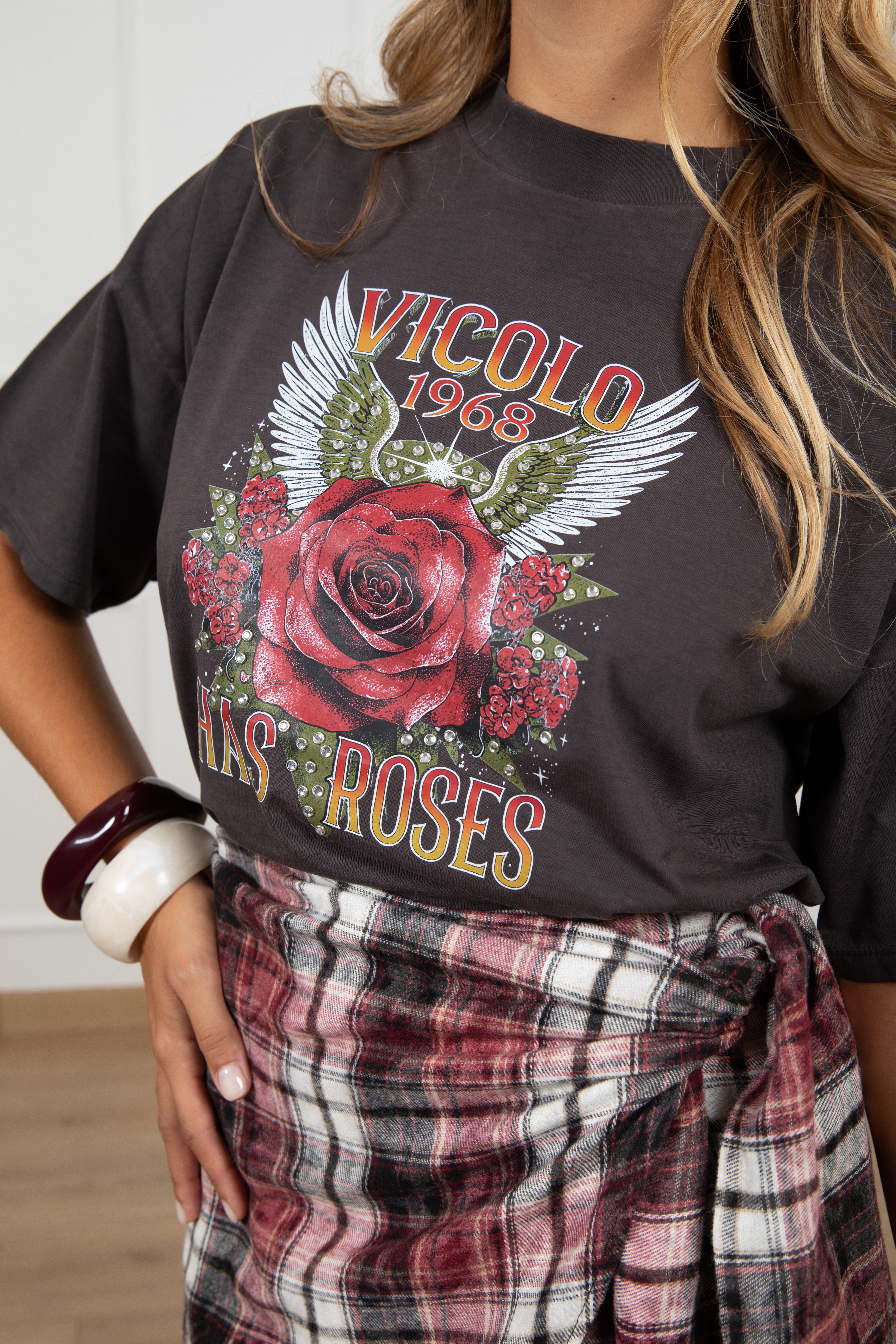 T-shirt over-size stone washed "Has Roses" ViCOLO
