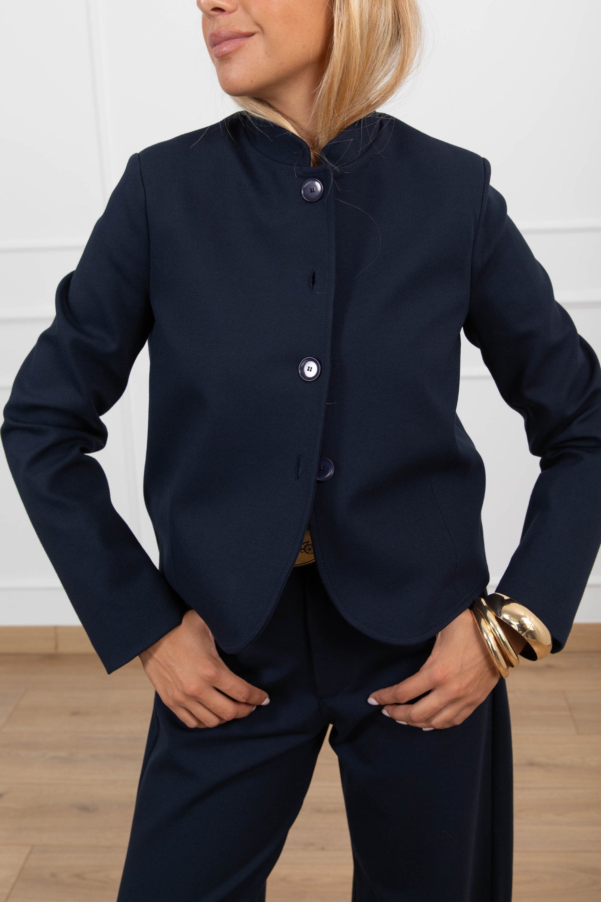Giacca cropped mezzo-collo in punto milano variante blu Tensione IN