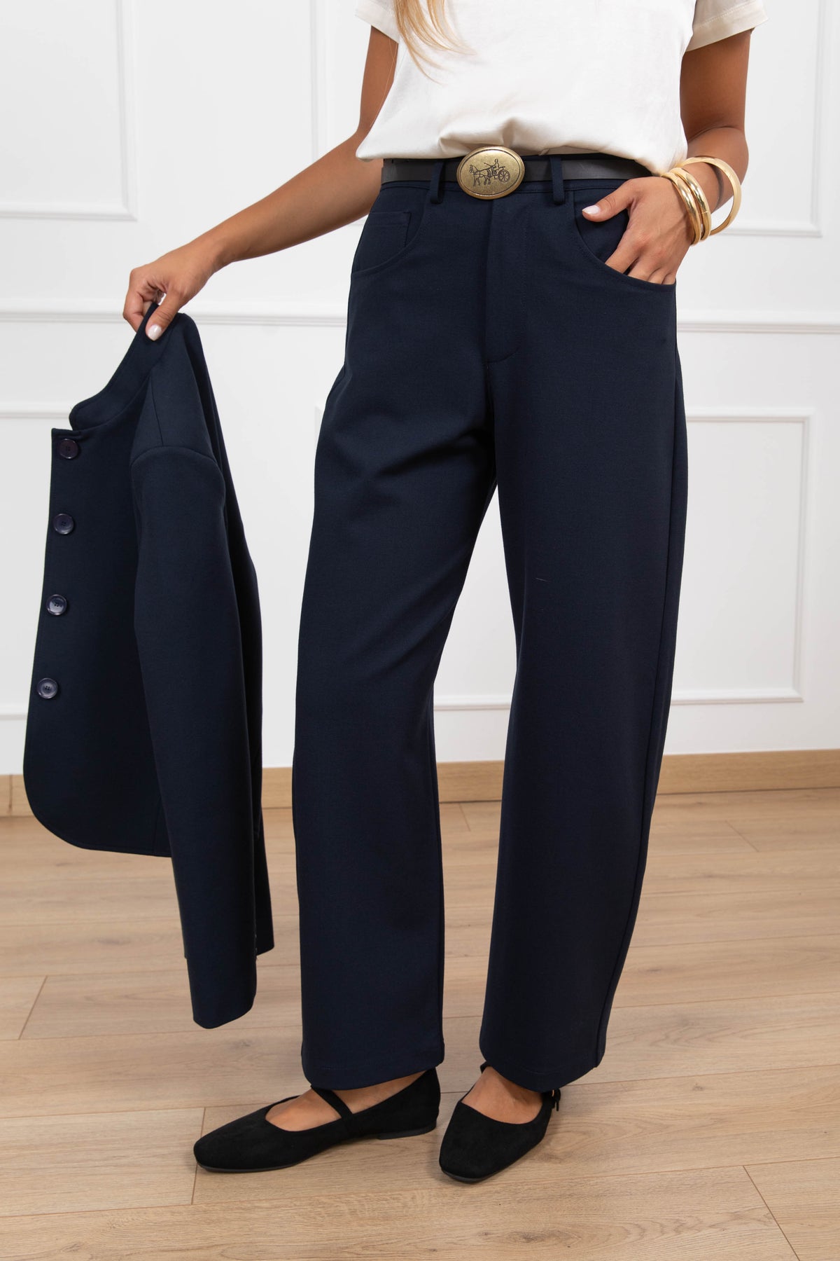 Pantalone 5 tasche in punto milano con cintura placca variante blu Tensione IN