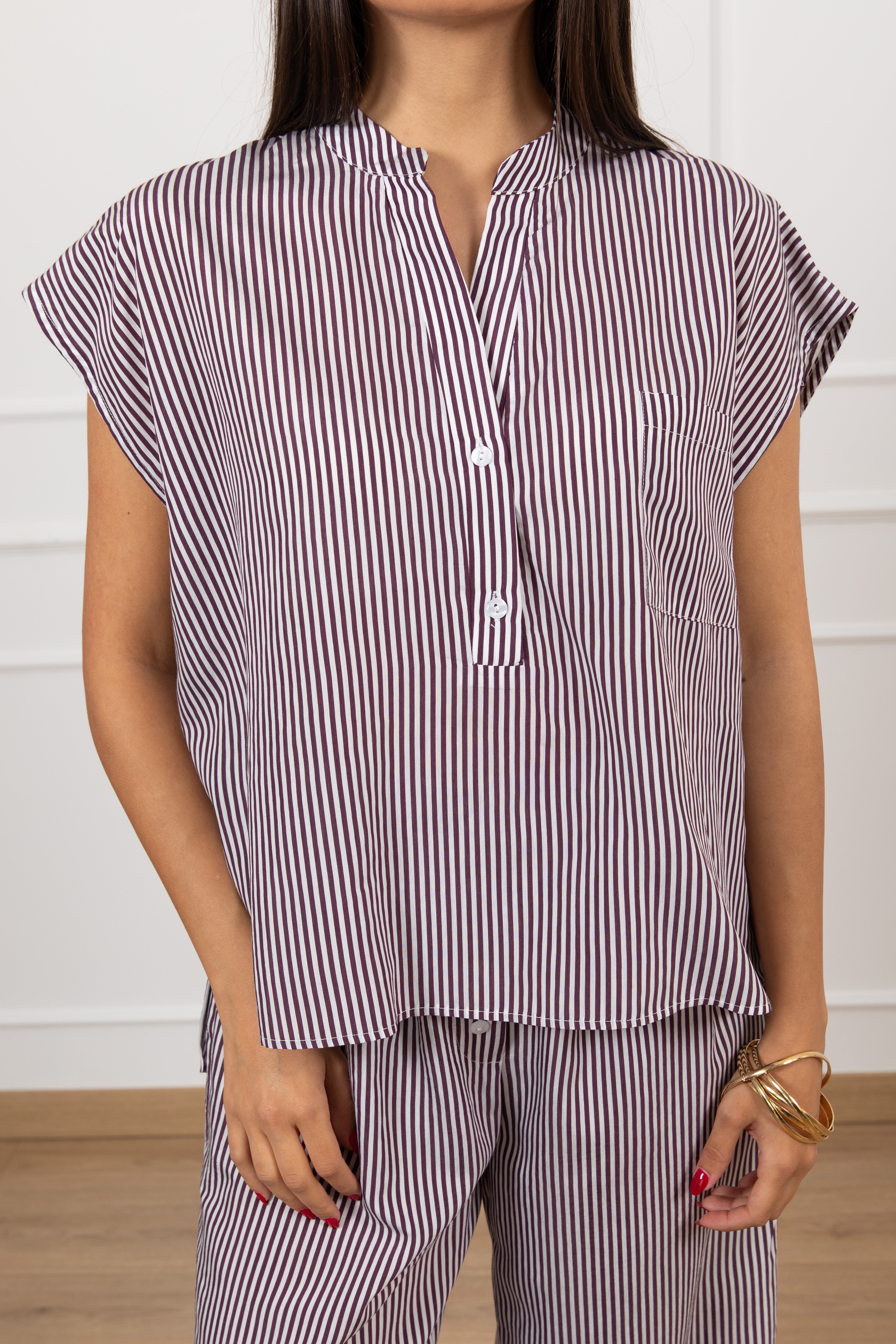 Blusa smanicata a righe Tensione IN