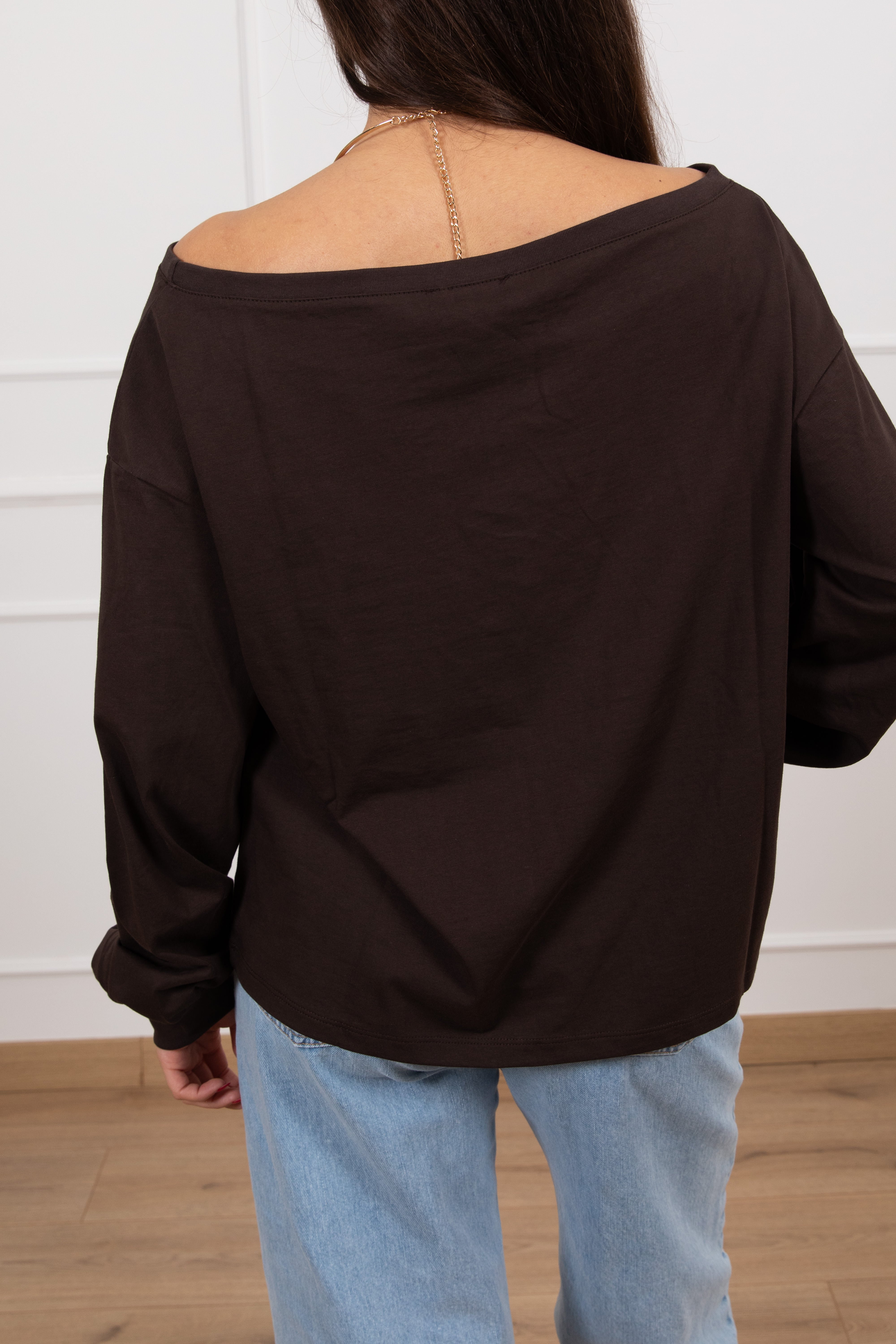 T-shirt scollo schiffer con collier ViCOLO