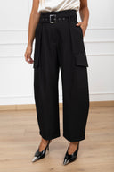 Pantalone cargo in tessuto tecnico variante nero Haveone