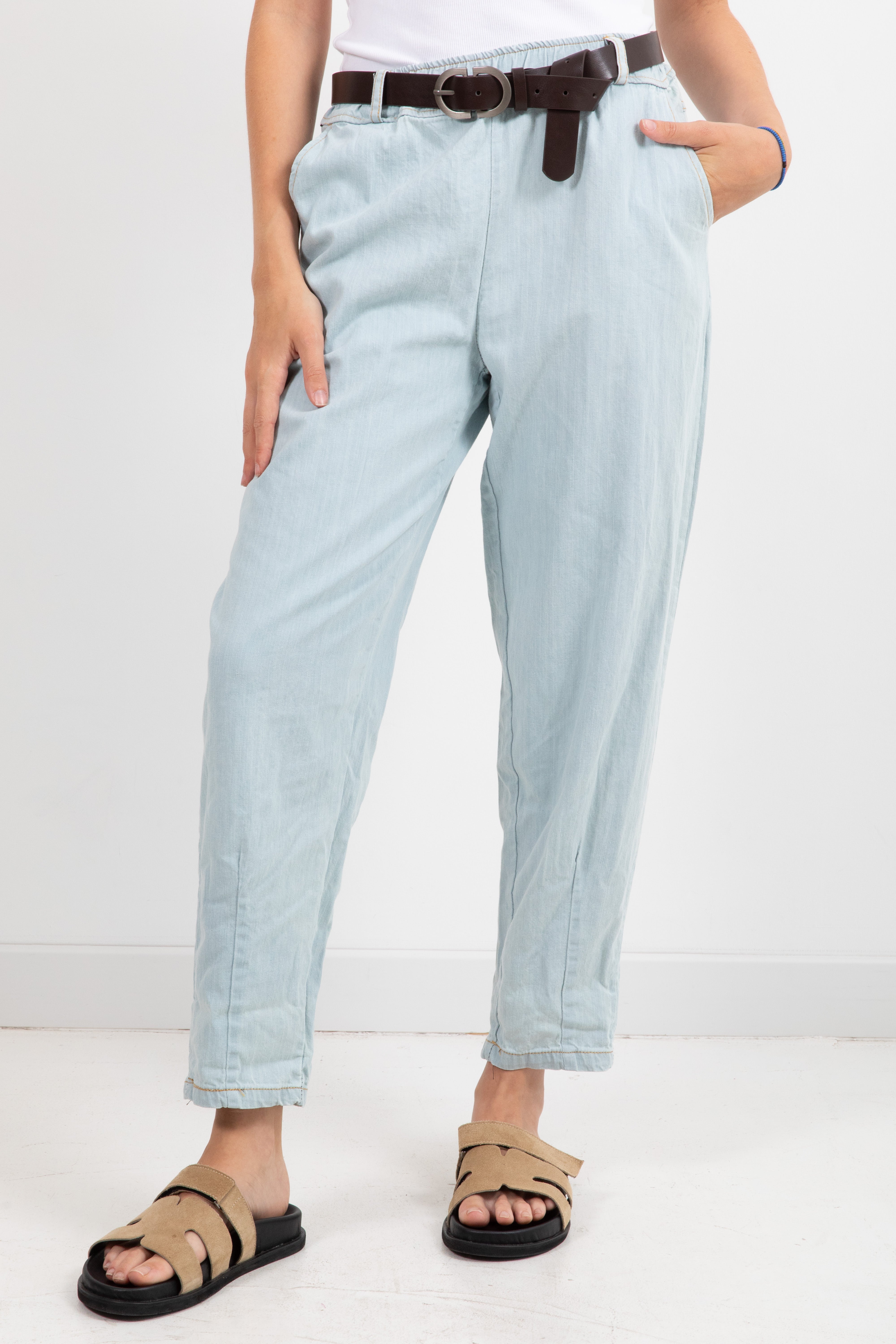 Jeans carrot-fit con elastico sul retro Susy Mix