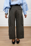 Pantalone cargo con pinces variante militare ViCOLO