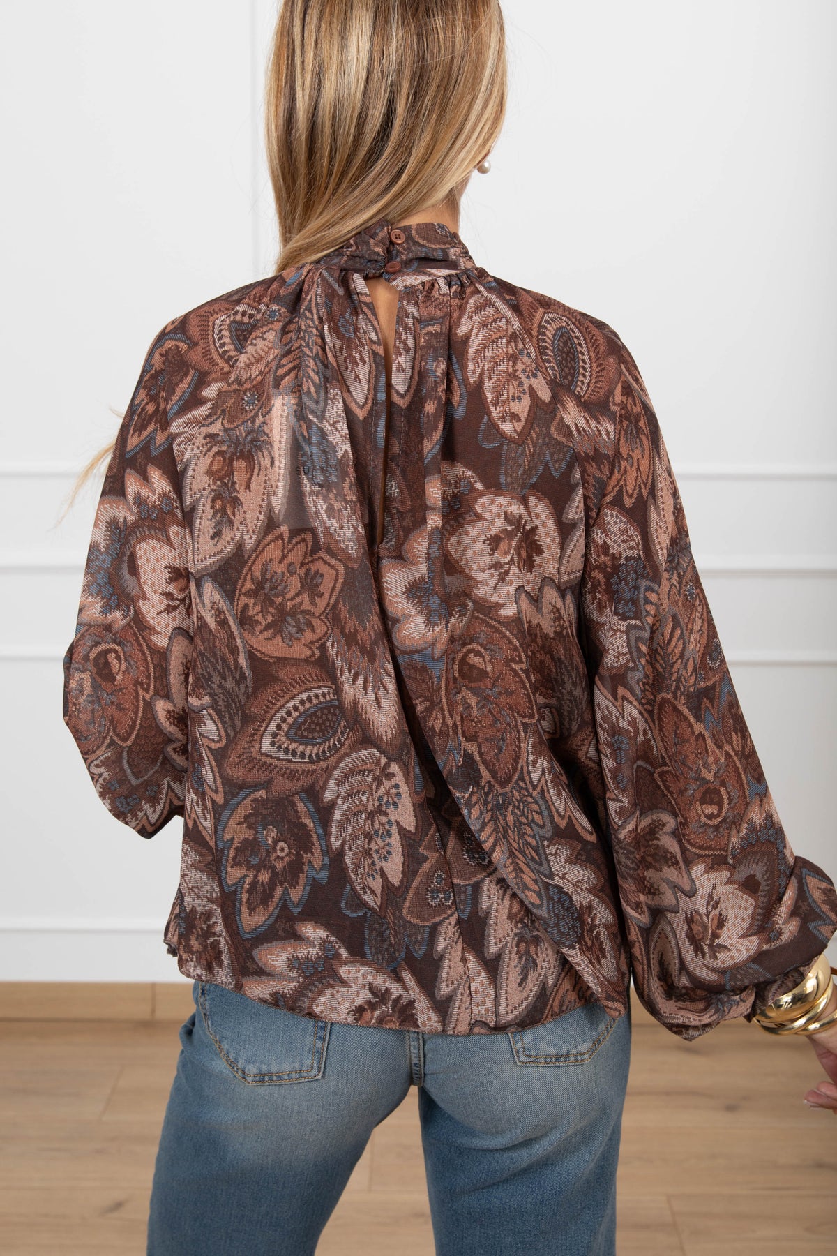 Blusa mezzo collo fantasia broccata Susy Mix
