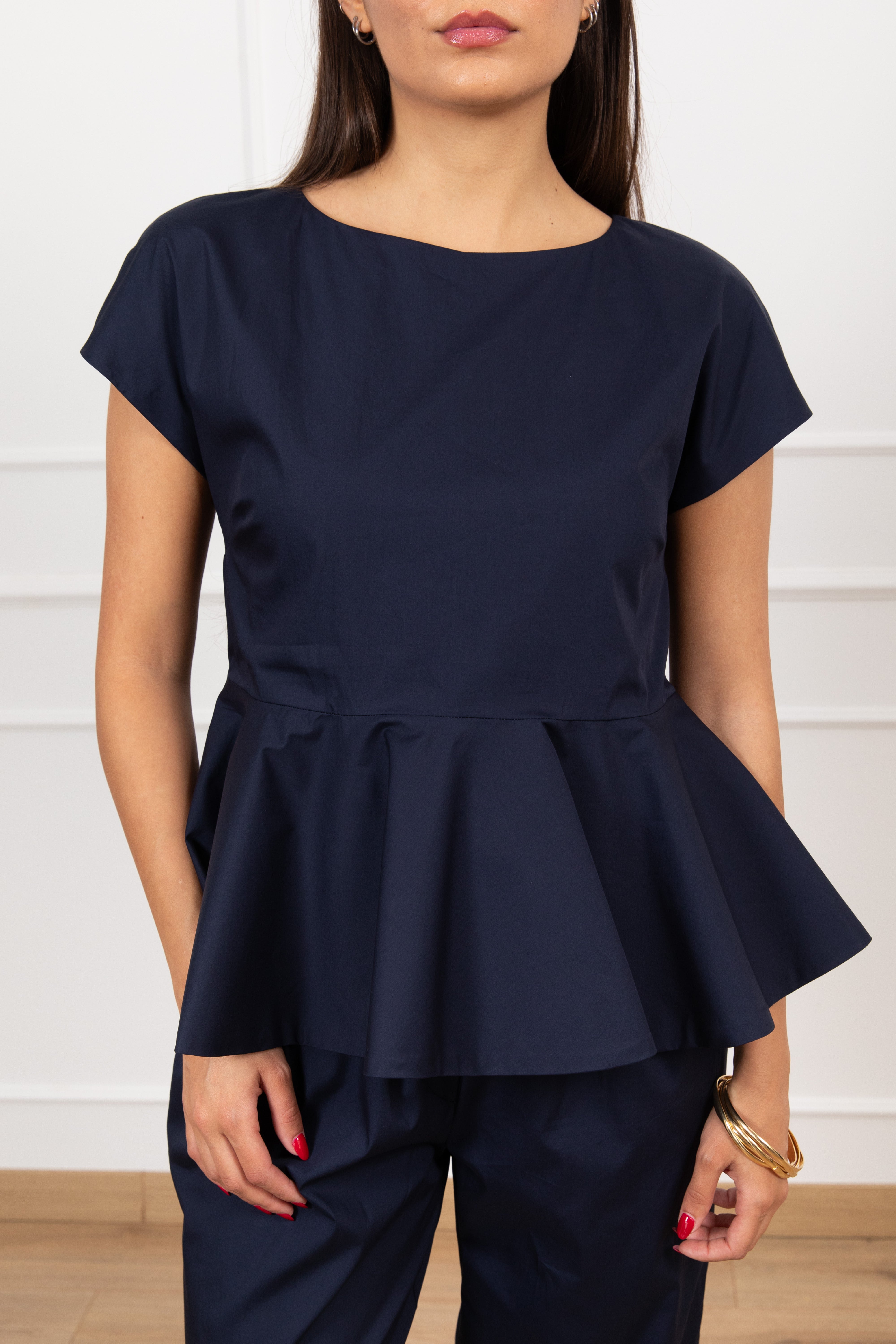 Blusa smanicata con godet Motel