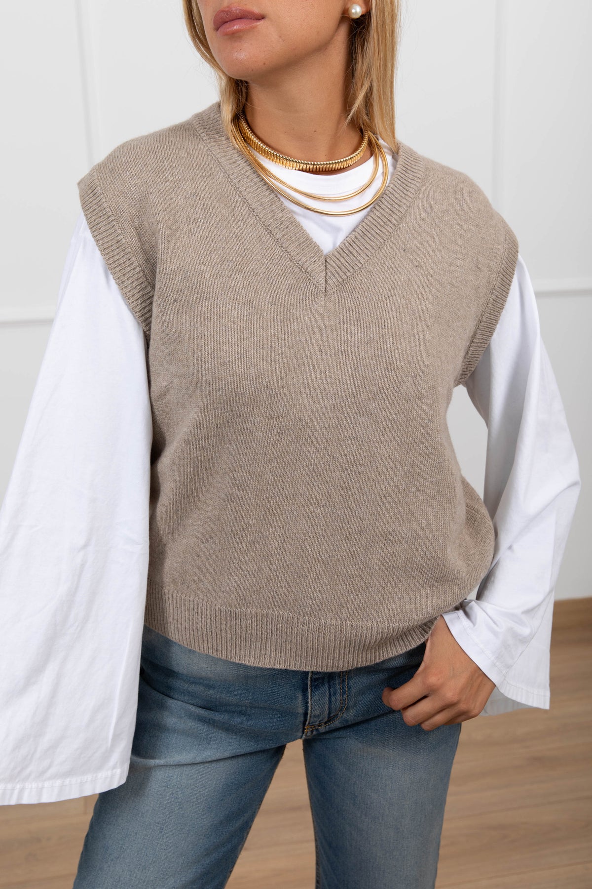 Gilet in maglia con scollo a "V" Tensione IN