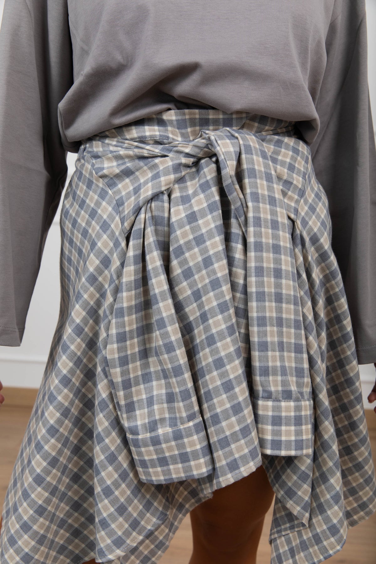 Mini-gonna check effetto camicia annodata grigio/beige ViCOLO