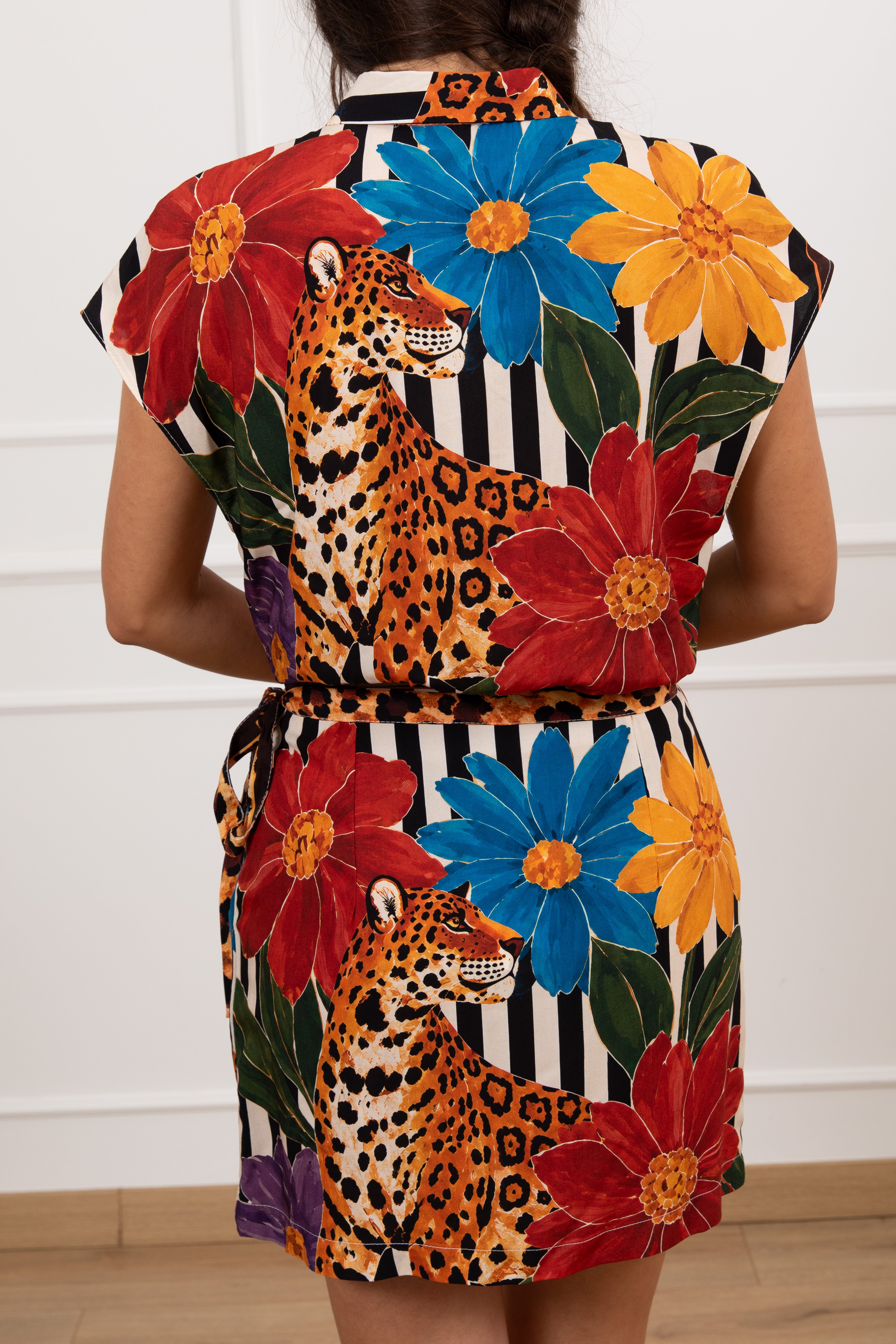 Camicia fantasia tiger con nodo ViCOLO