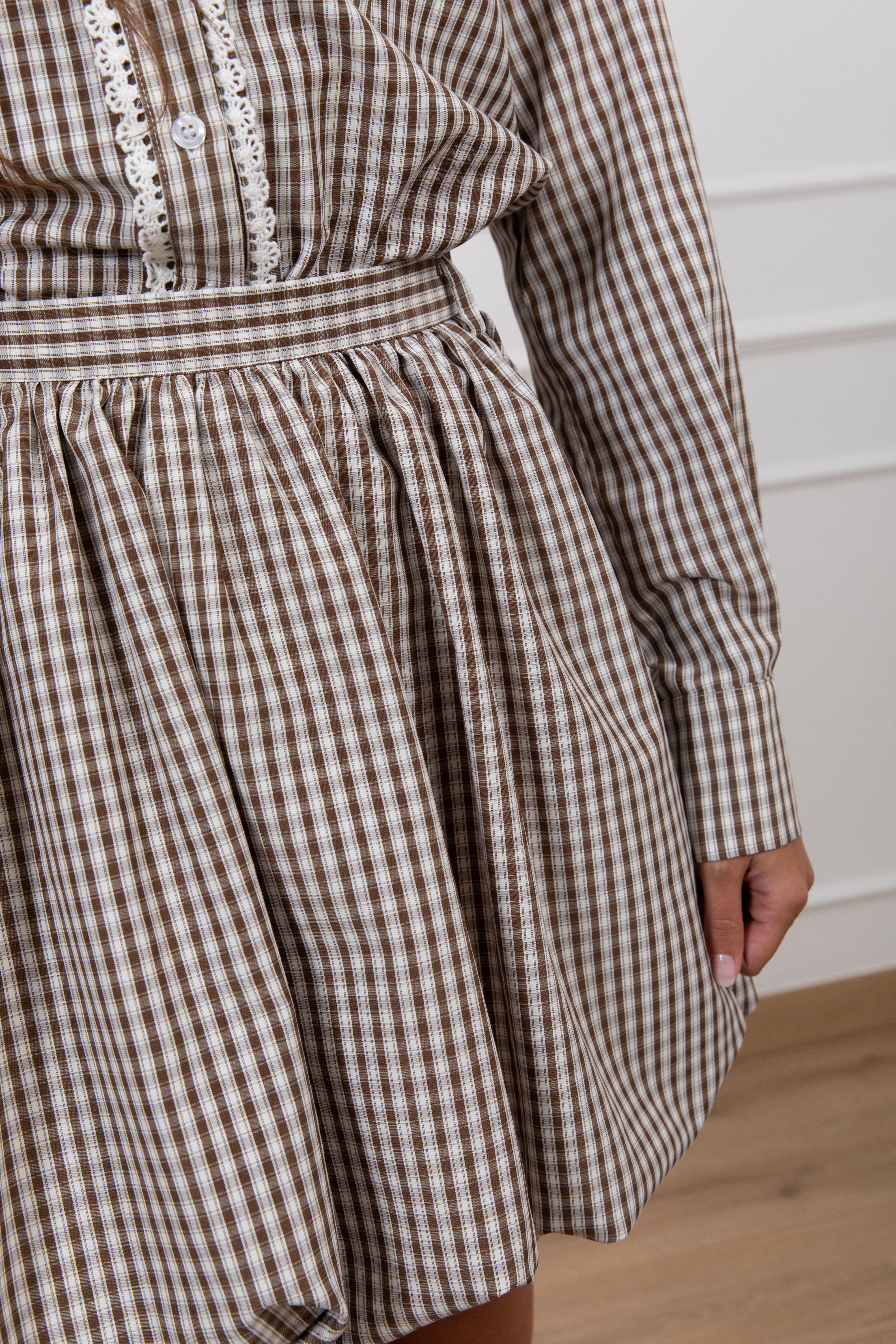 Mini-gonna quadri a palloncino ViCOLO