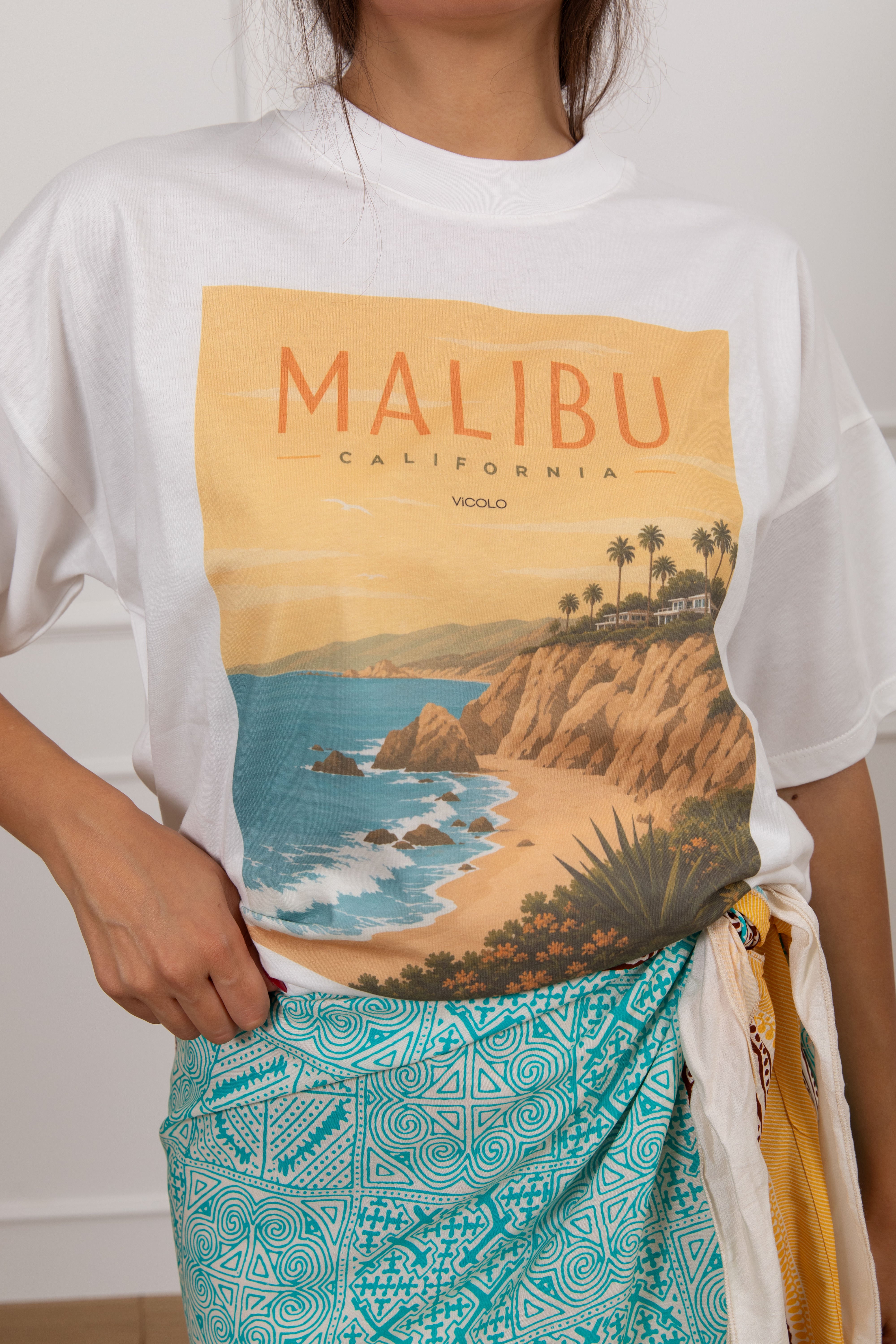 T-shirt stampa California "Malibu" ViCOLO