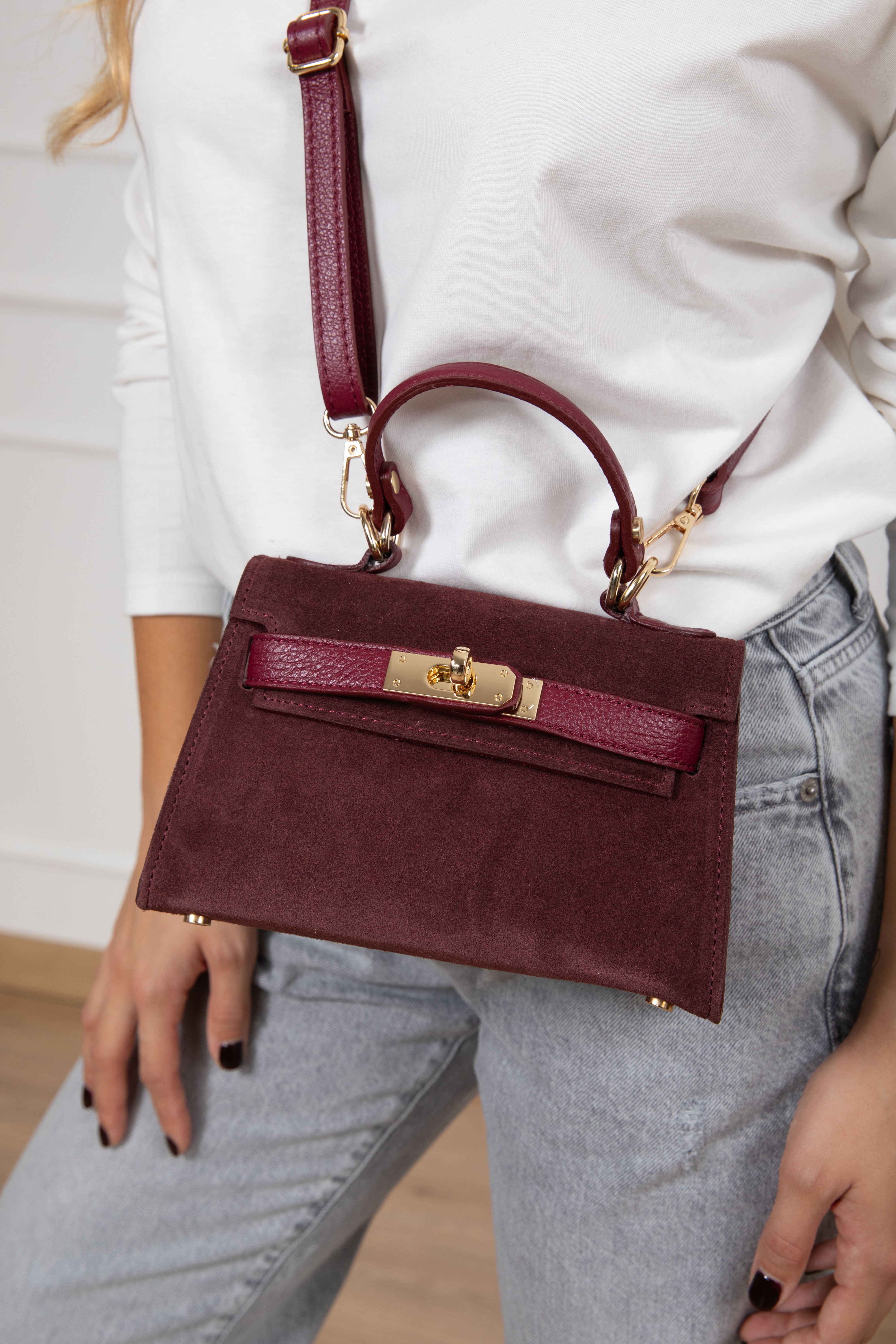 Mini-handbag in camoscio con lucchetto