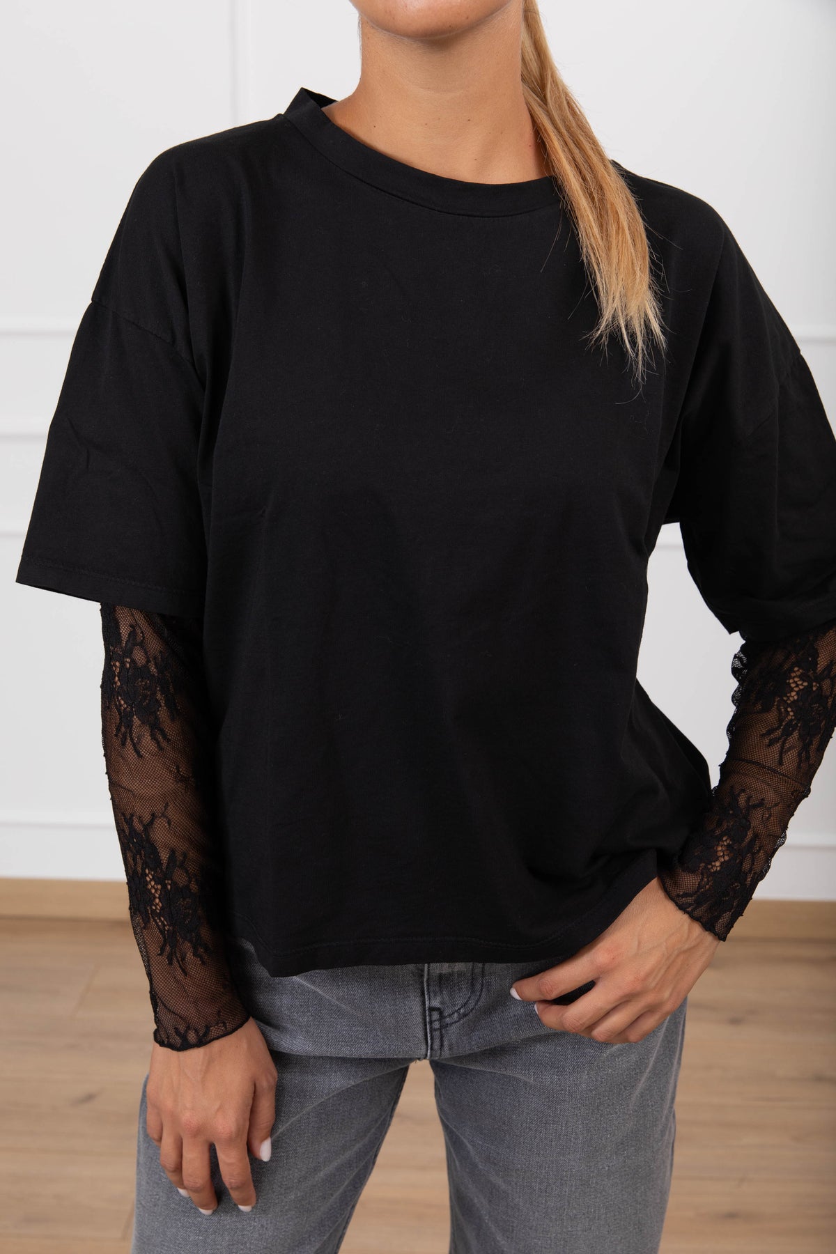 T-shirt con manica in pizzo Susy Mix