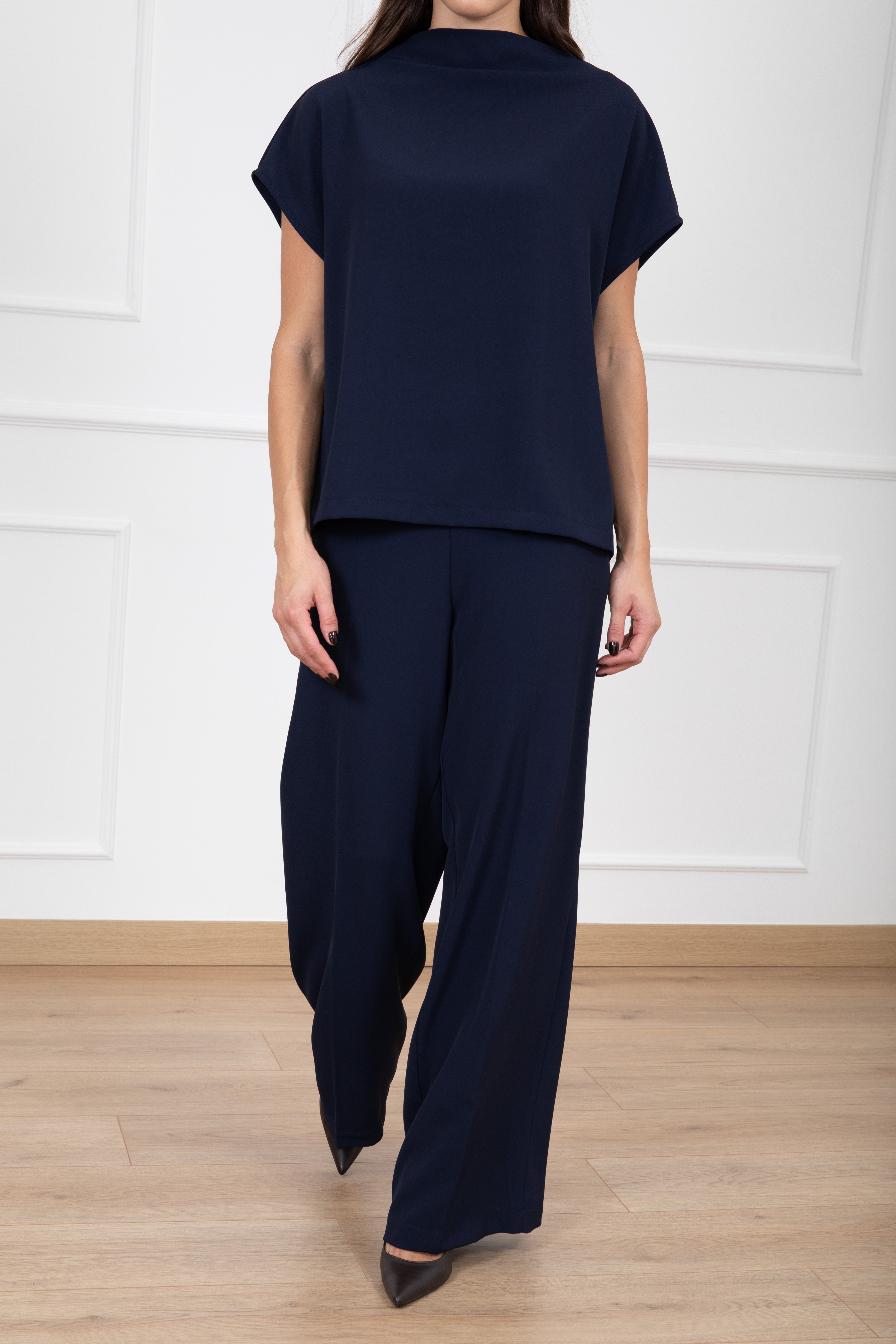 Coordinato fluido blusa smanicata e pantalone con elastico Susy Mix