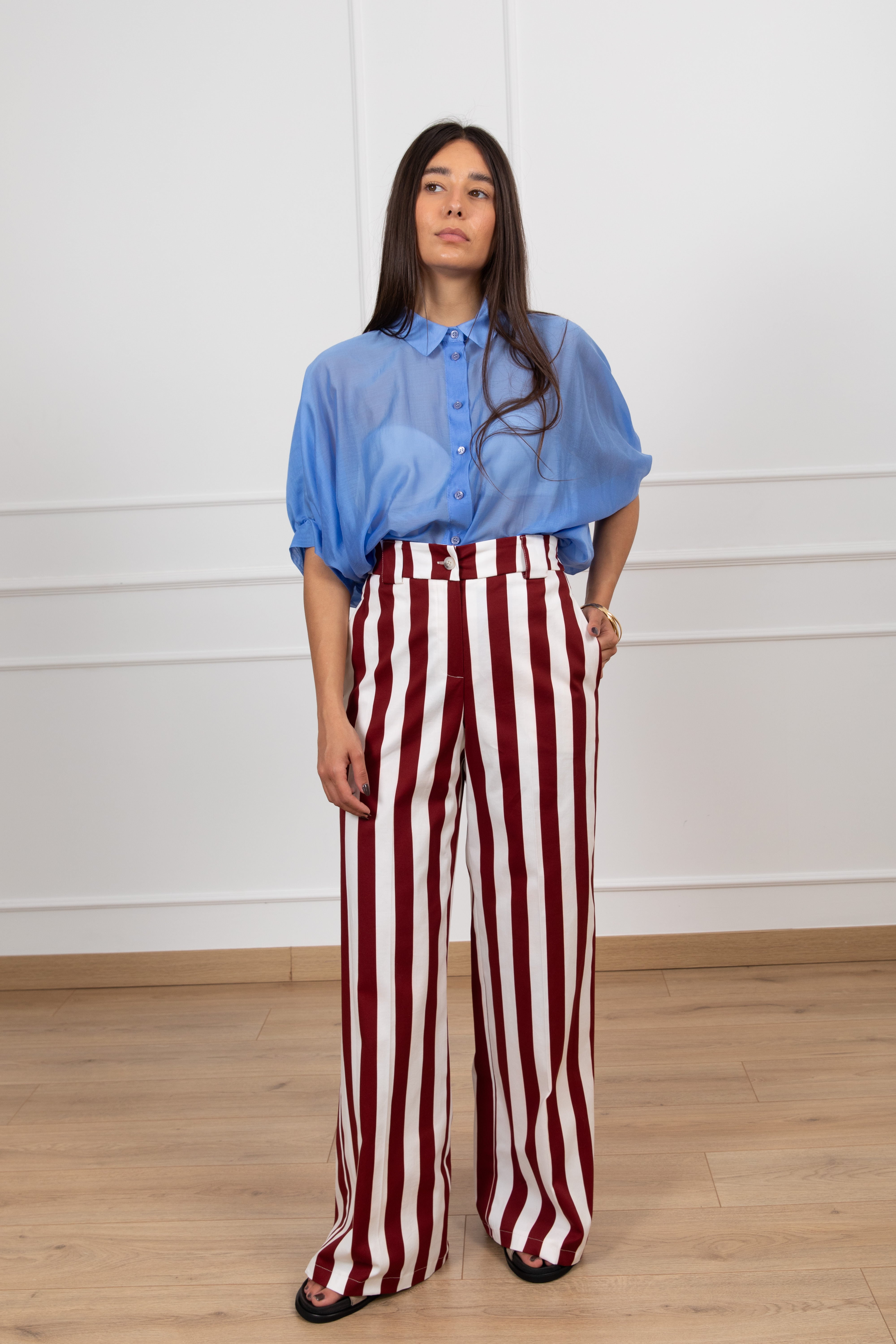 Pantalone gamba dritta a righe con elastico sul retro Tensione IN