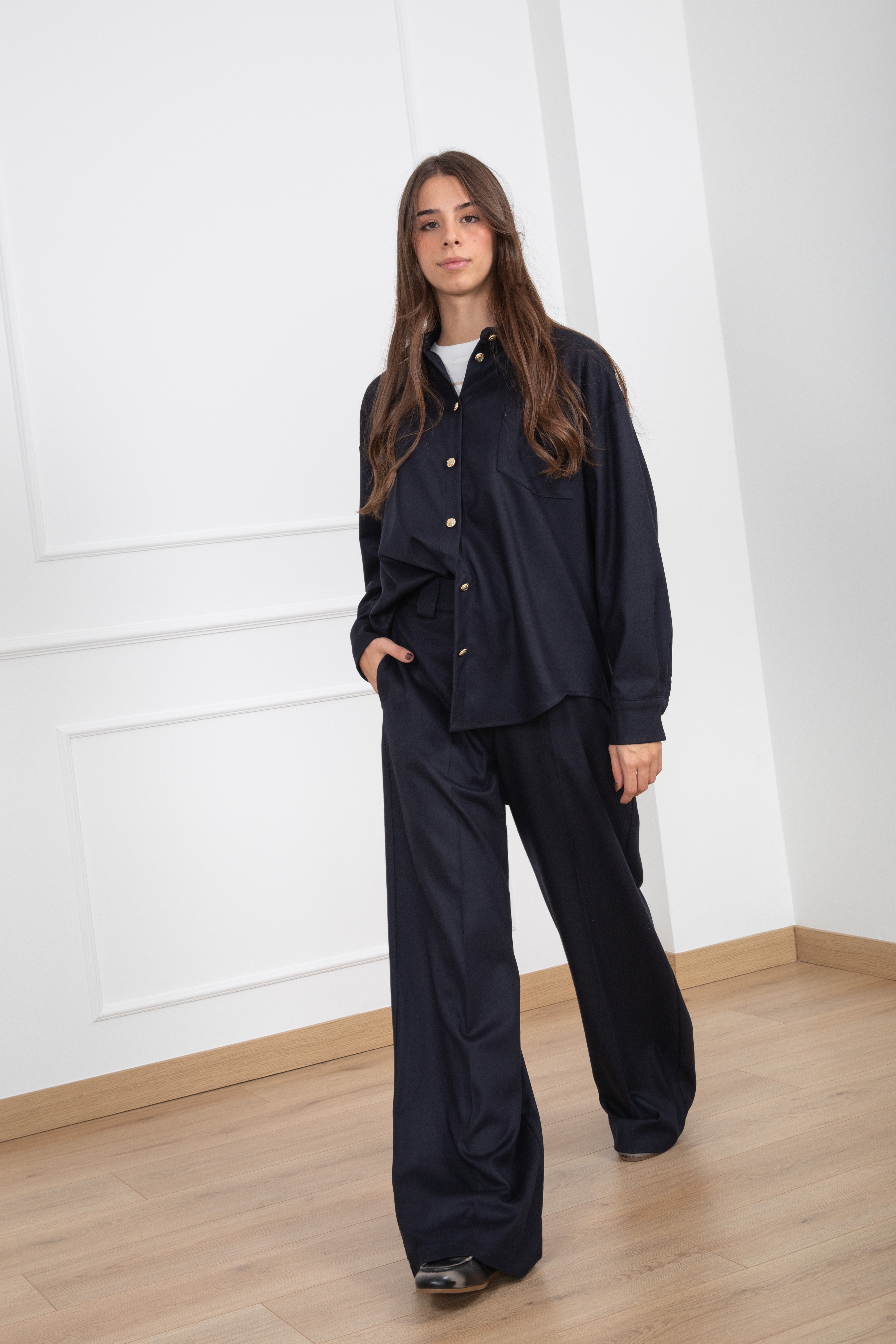 Pantalone gamba dritta in calda viscosa con elastico sul retro Tensione IN