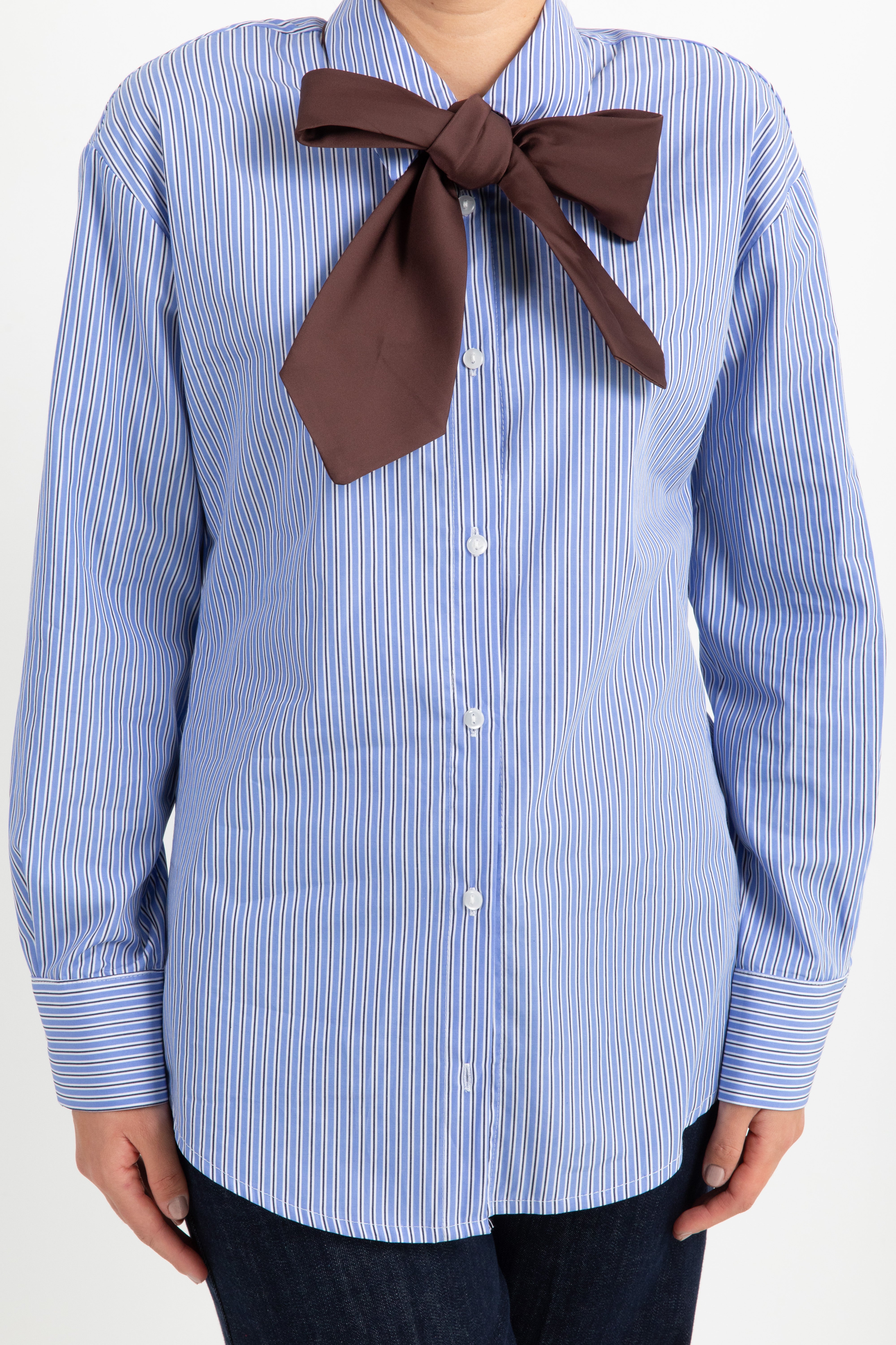 Camicia bacchettata con cravatta fiocco Tensione IN