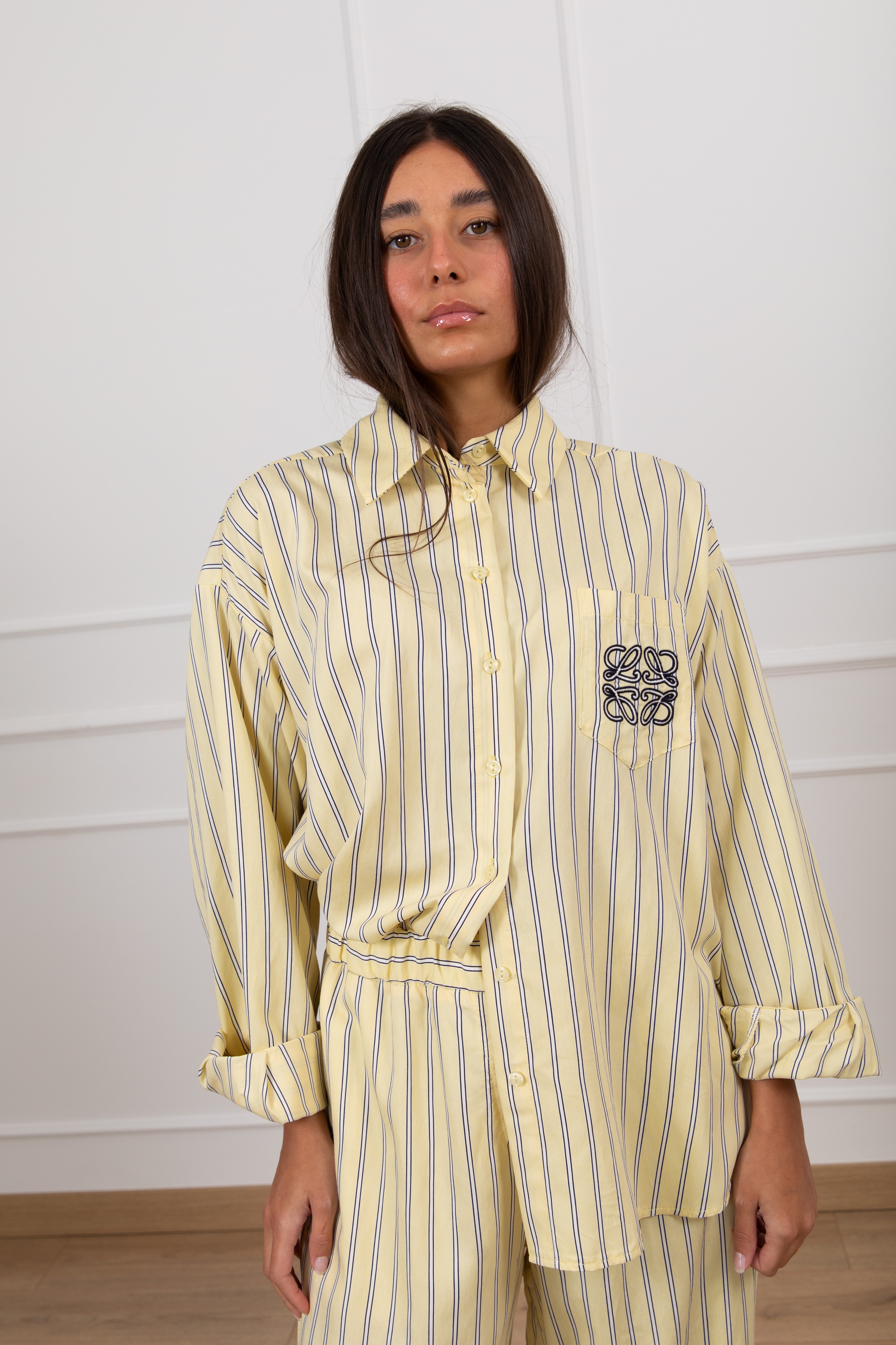 Camicia over-size bacchettata con ricamo Motel