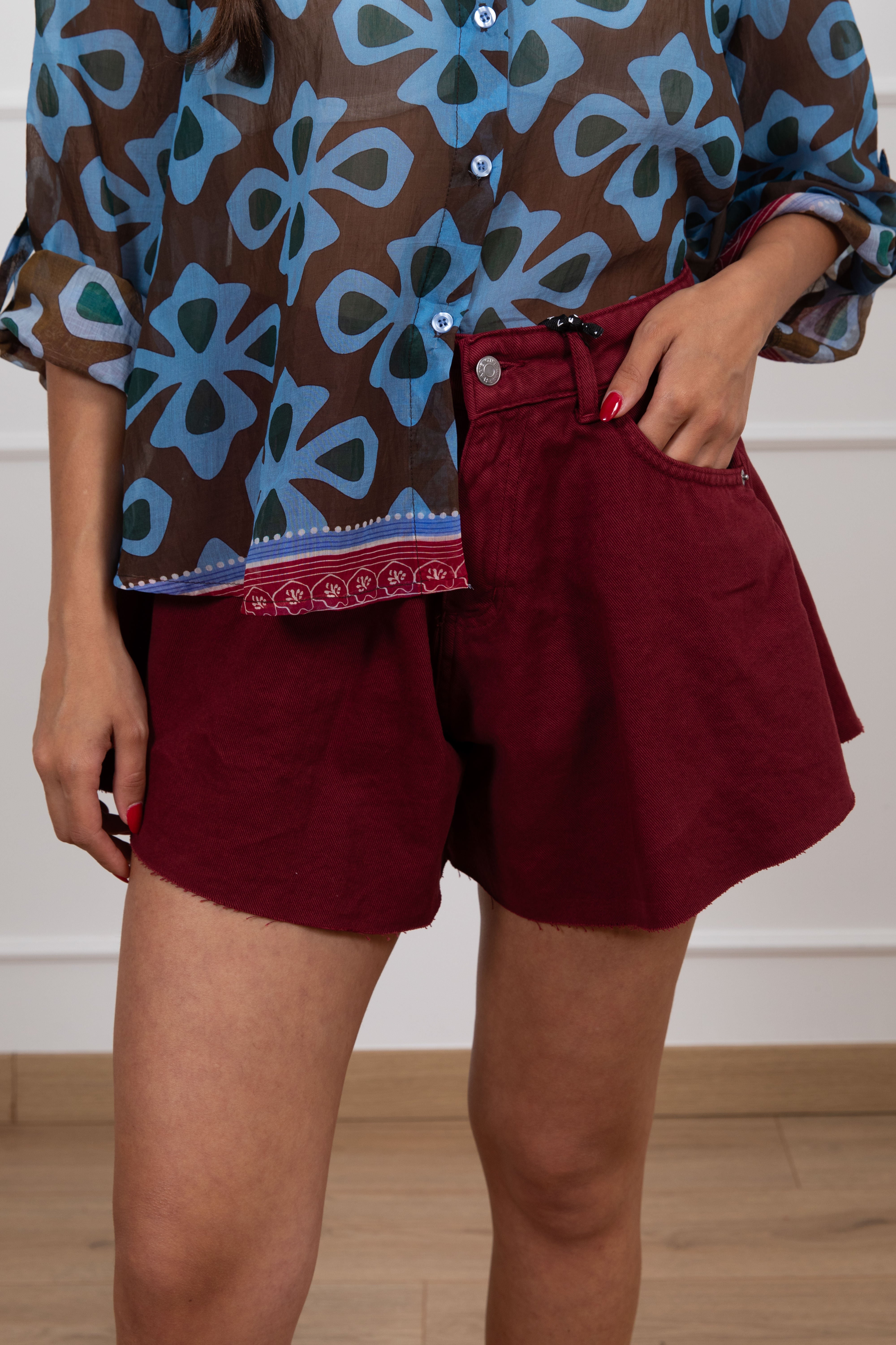 Shorts a farfalla in jeans Haveone