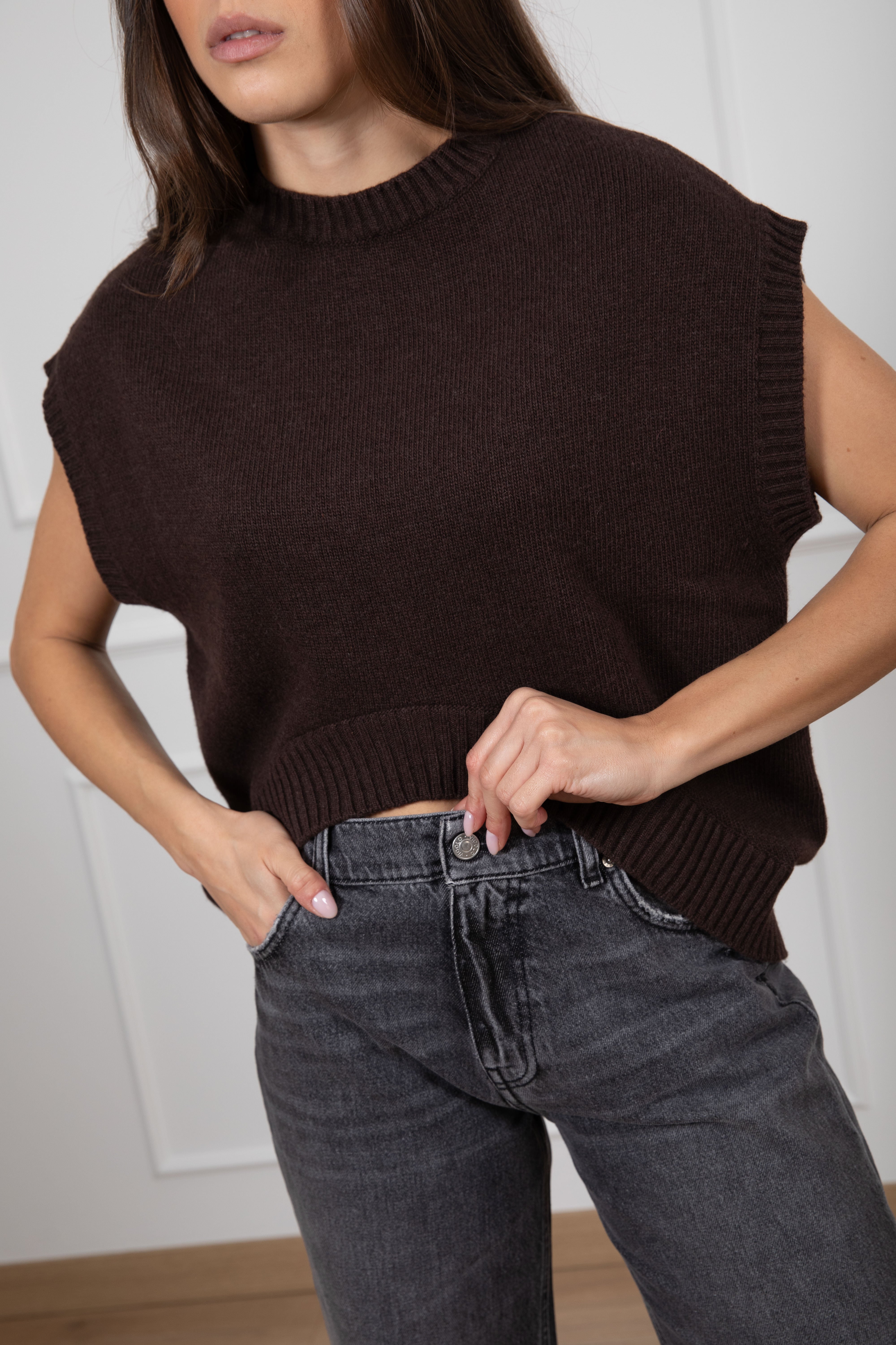 Gilet in maglia con fondo stondato ViCOLO