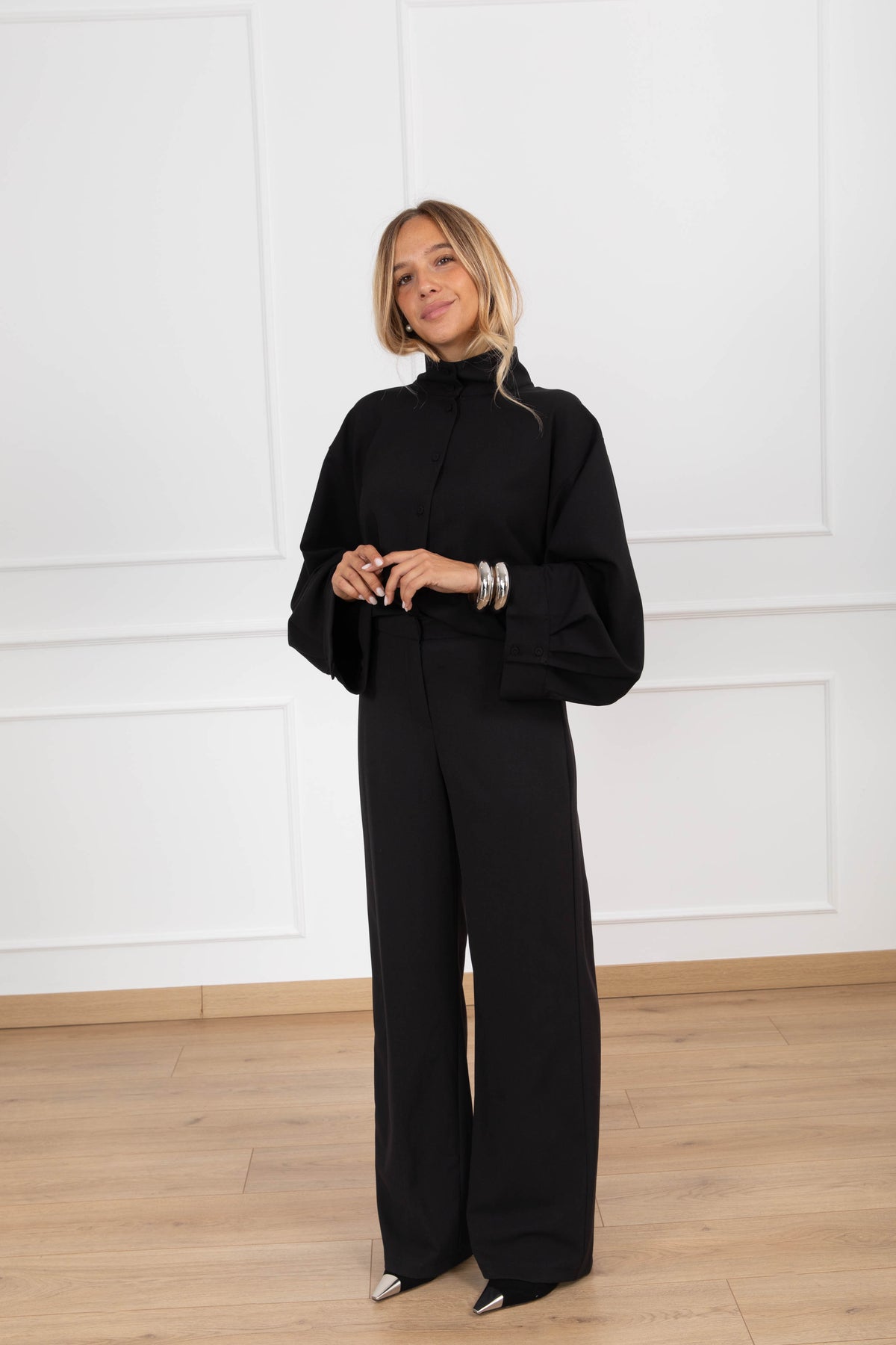 Pantalone gamba dritta variante nero Tensione IN