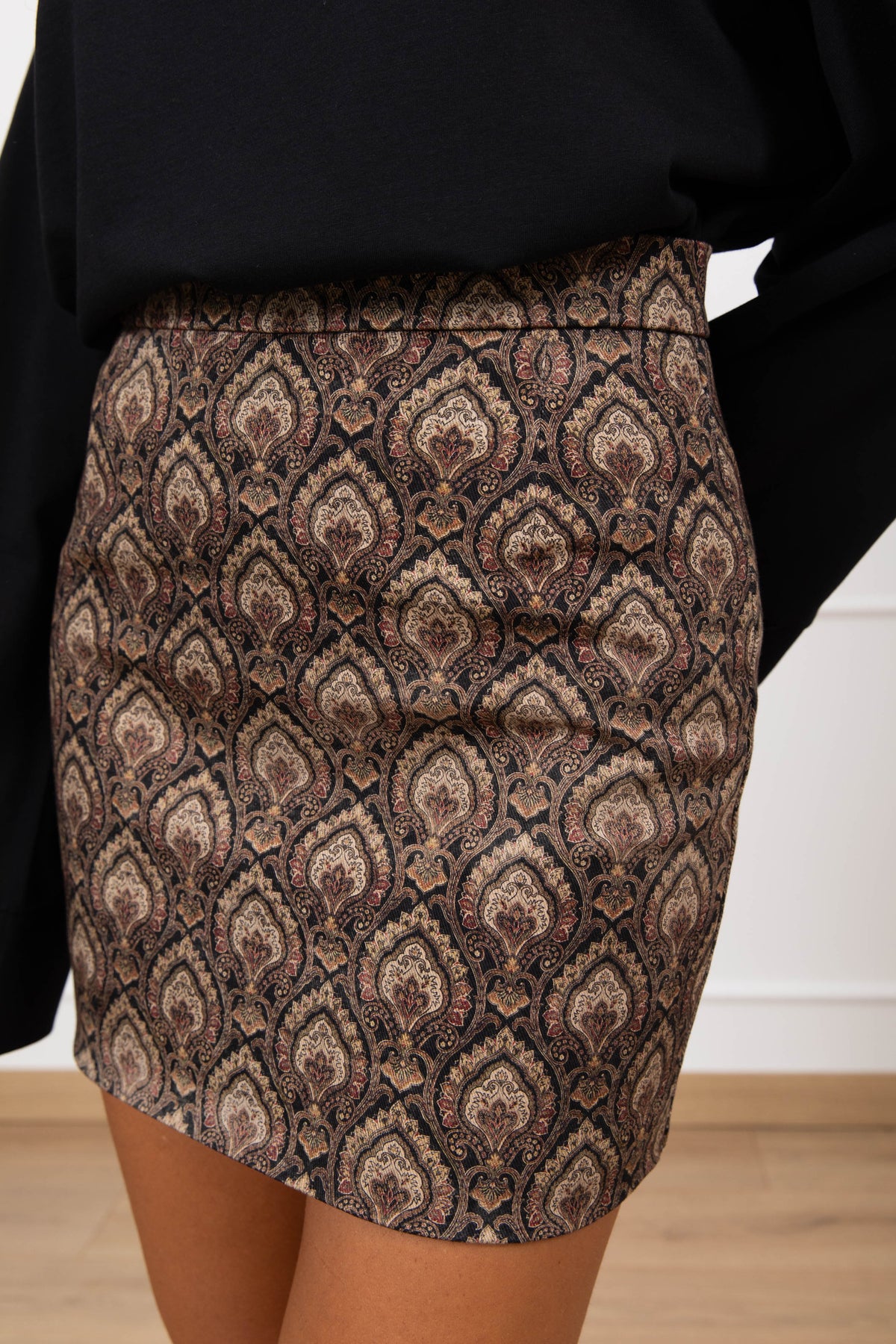 Mini-gonna fantasia jacquard ViCOLO