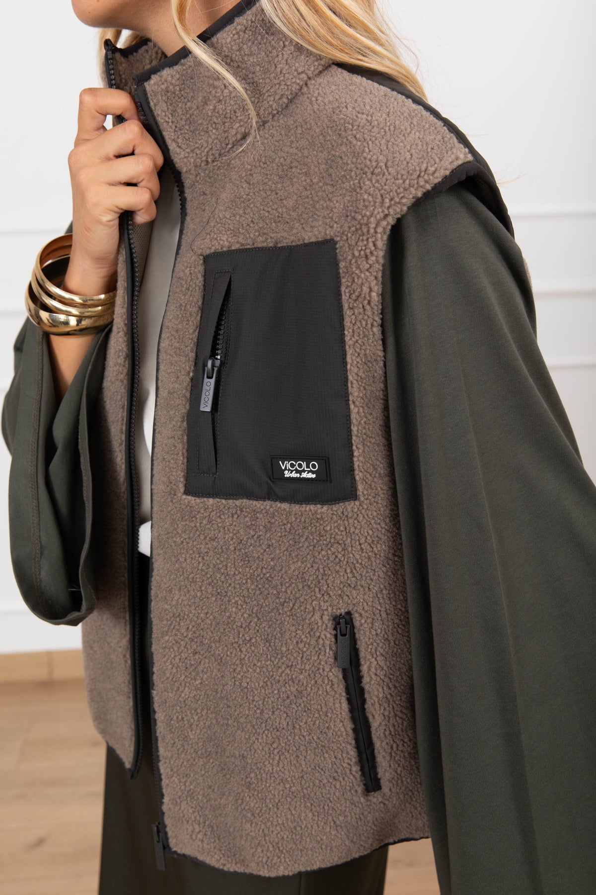 Gilet teddy variante tortora ViCOLO