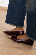 Ballerina con punta metallica variante bordeaux Divine Follie