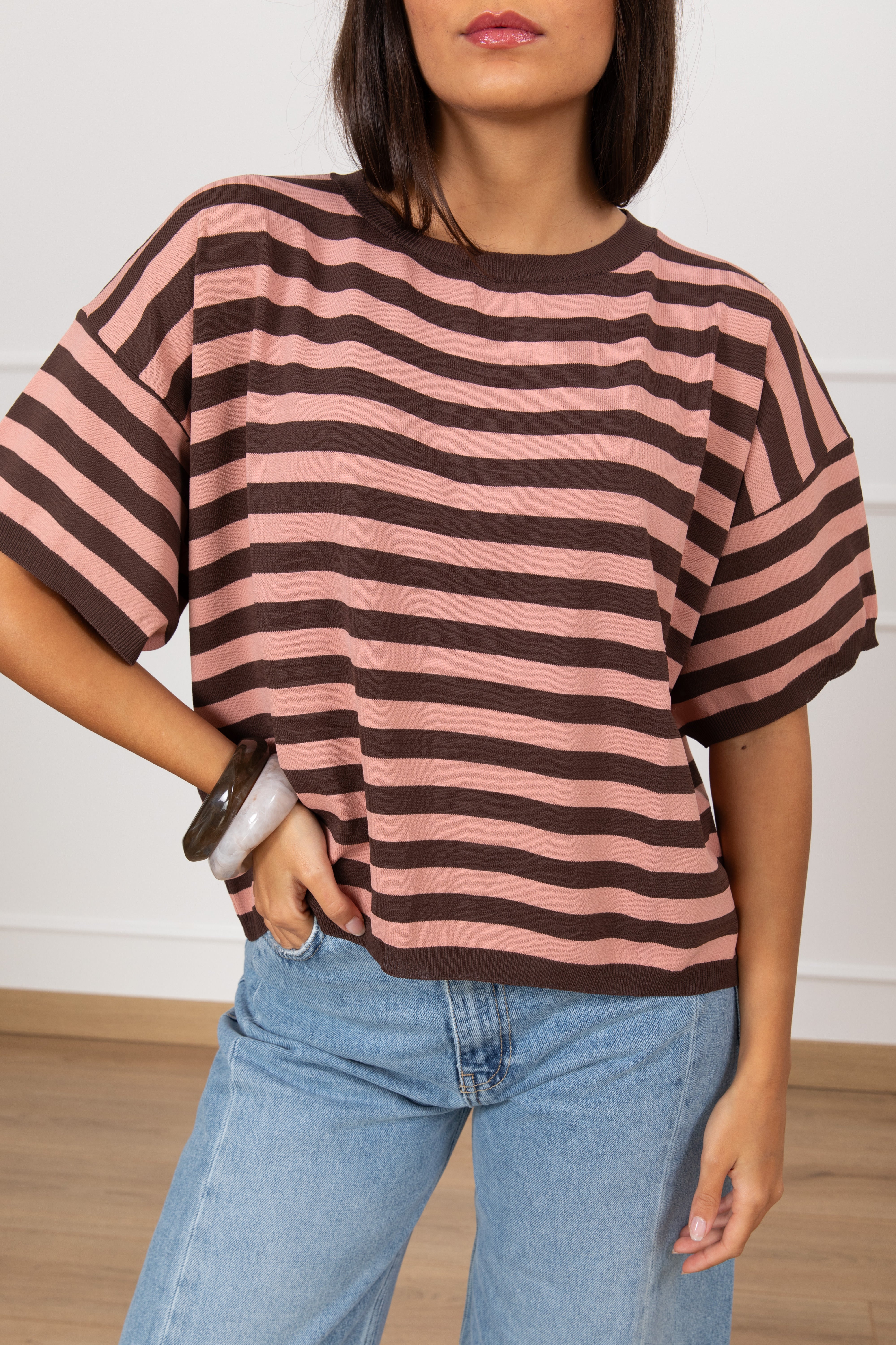 T-shirt in viscosa a righe sottili ViCOLO