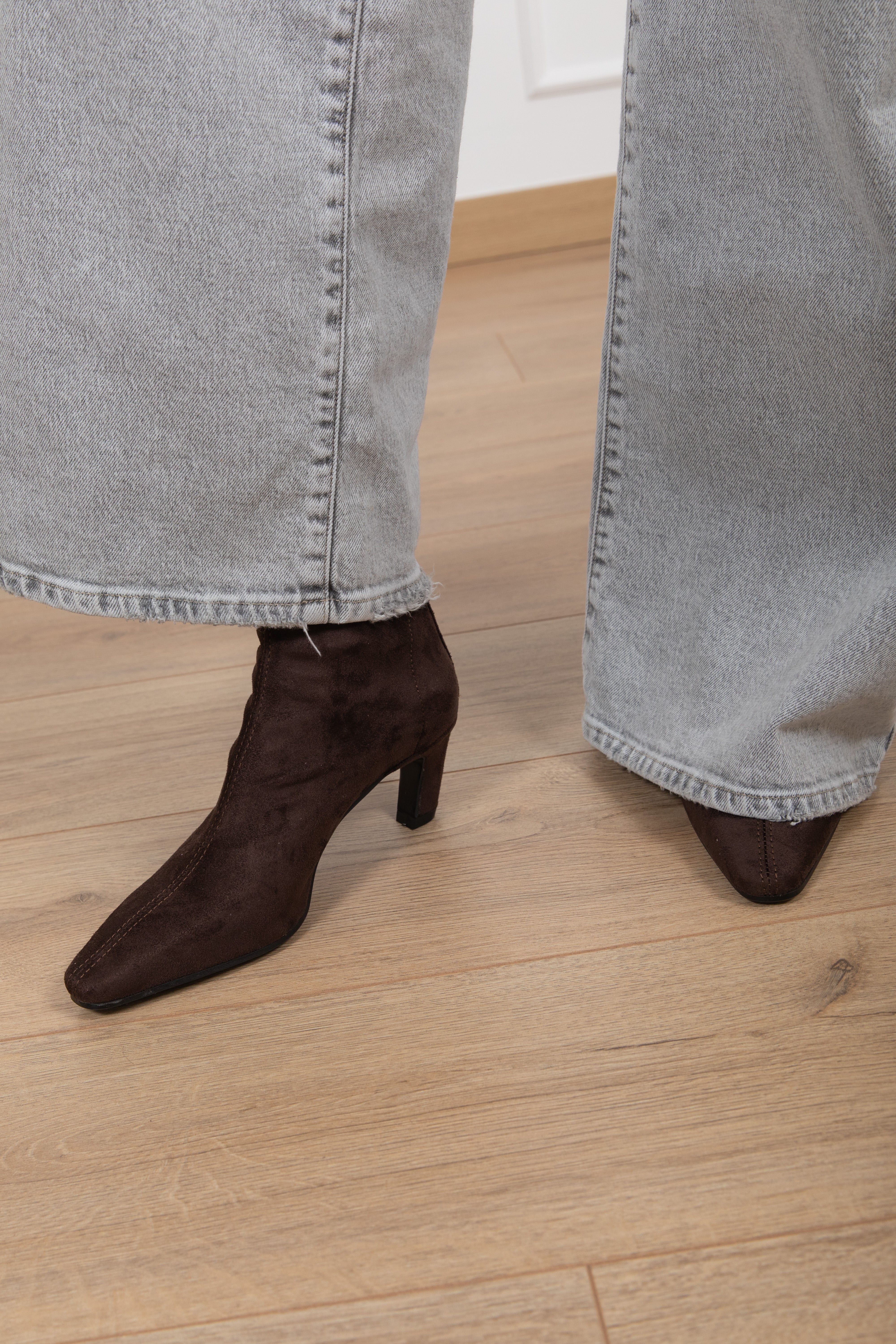 Stivaletto a calzino in camoscio Ovyè