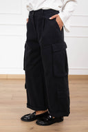 Pantalone cargo con pinces variante nero ViCOLO