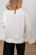 Blusa in raso con scollo a barchetta variante burro Tensione IN