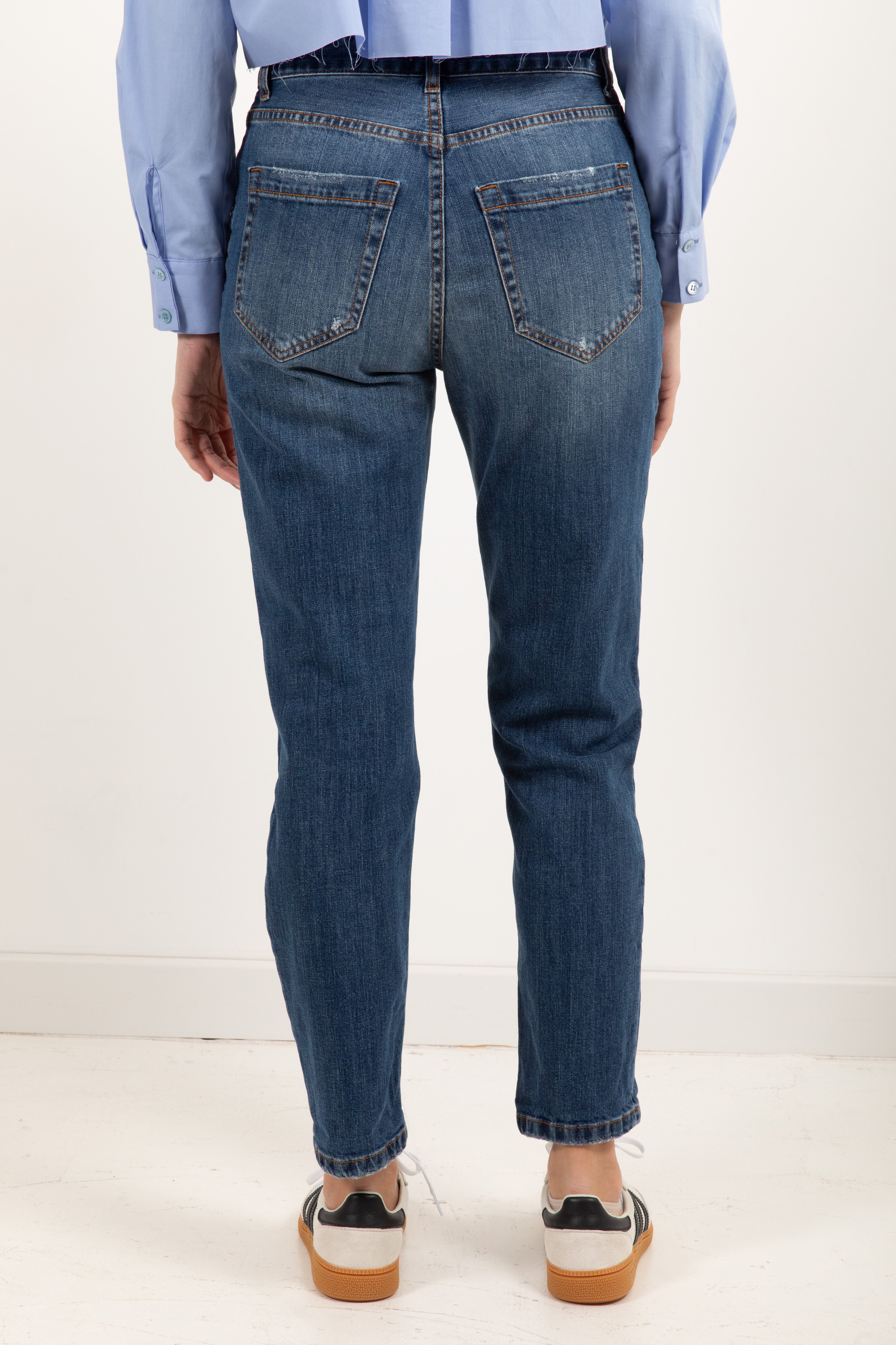 Jeans con bottoni gioiello Susy Mix