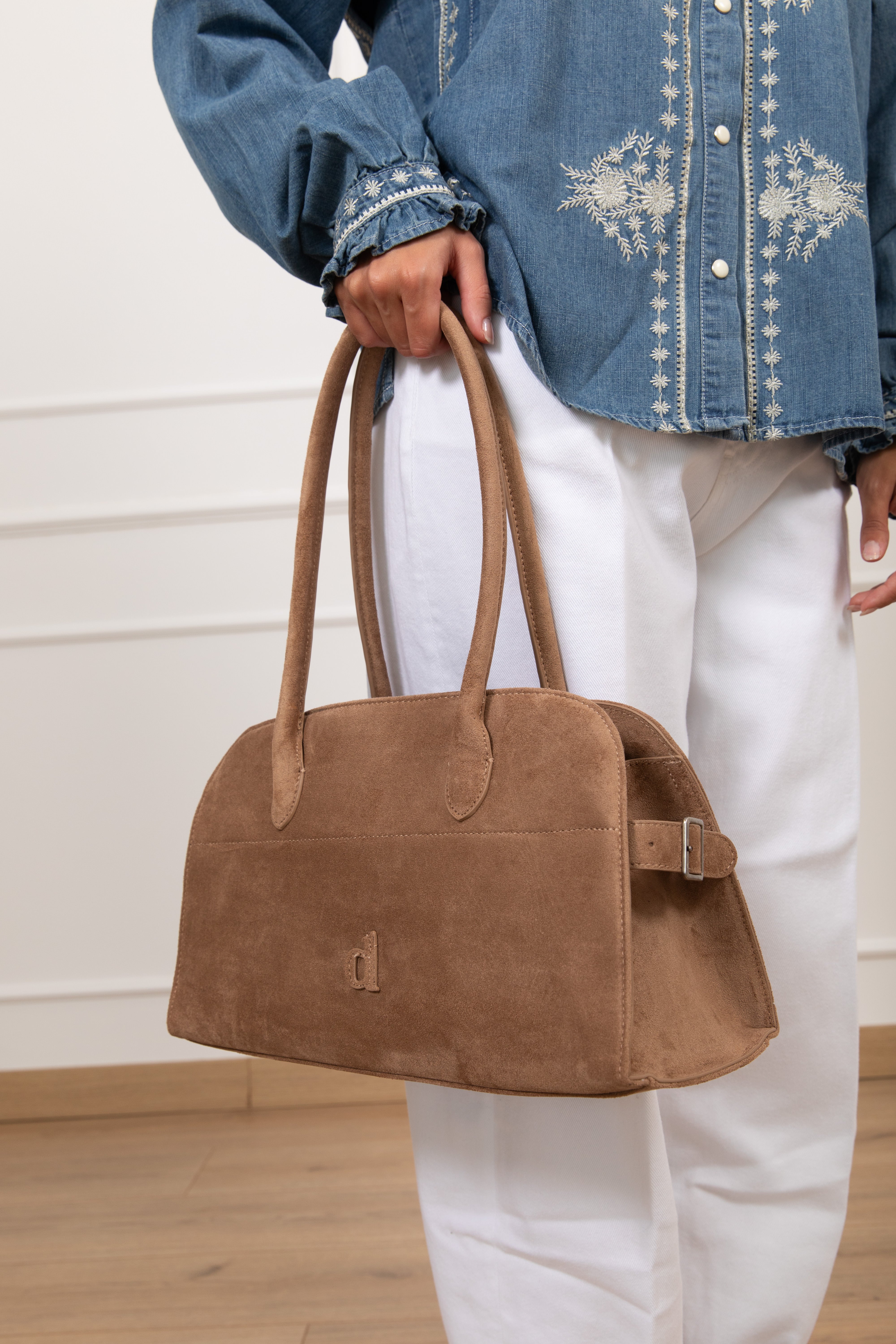 Handbag con manico lungo in eco-camoscio Dixie