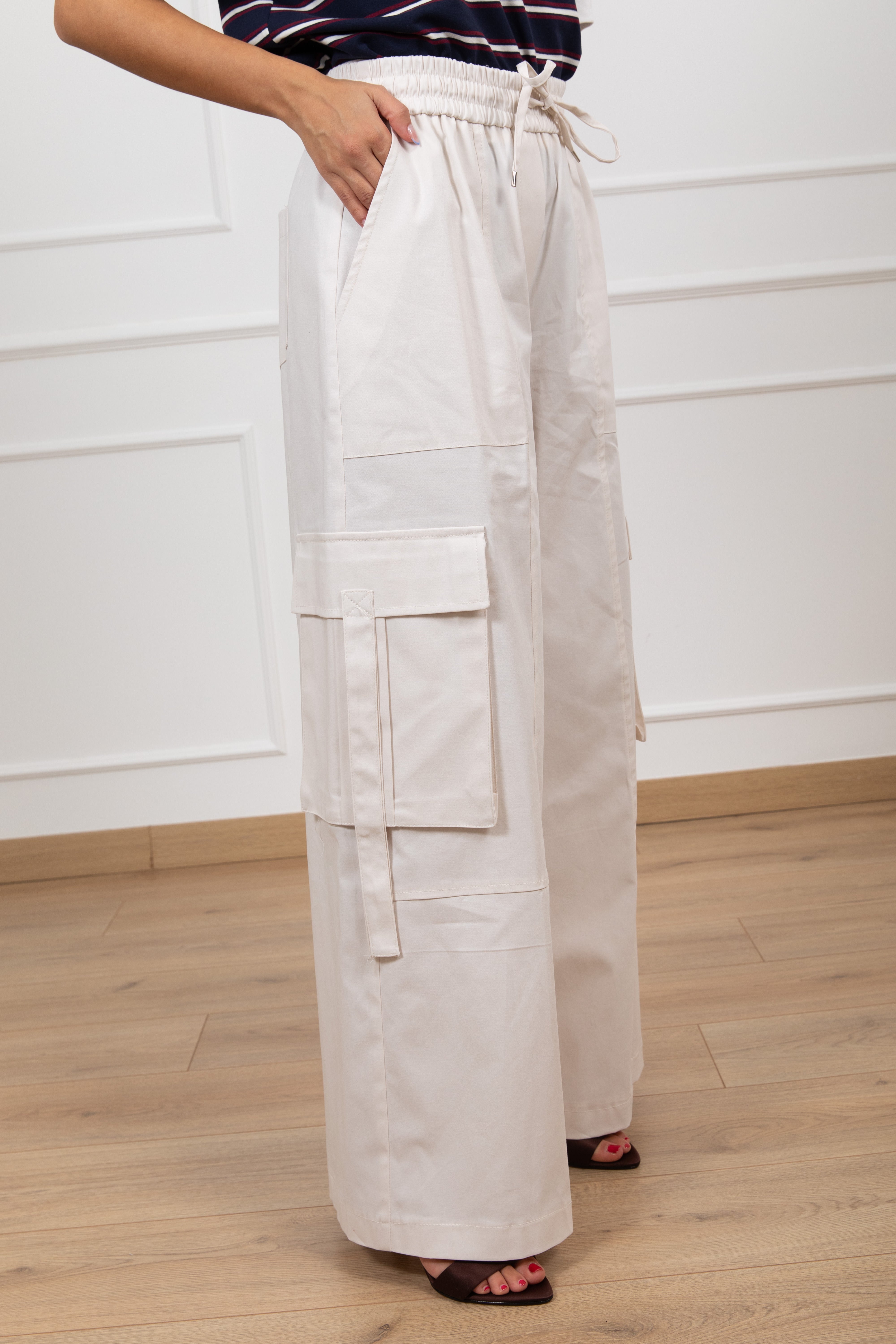 Pantalone cargo in cotone con elastico Tensione IN