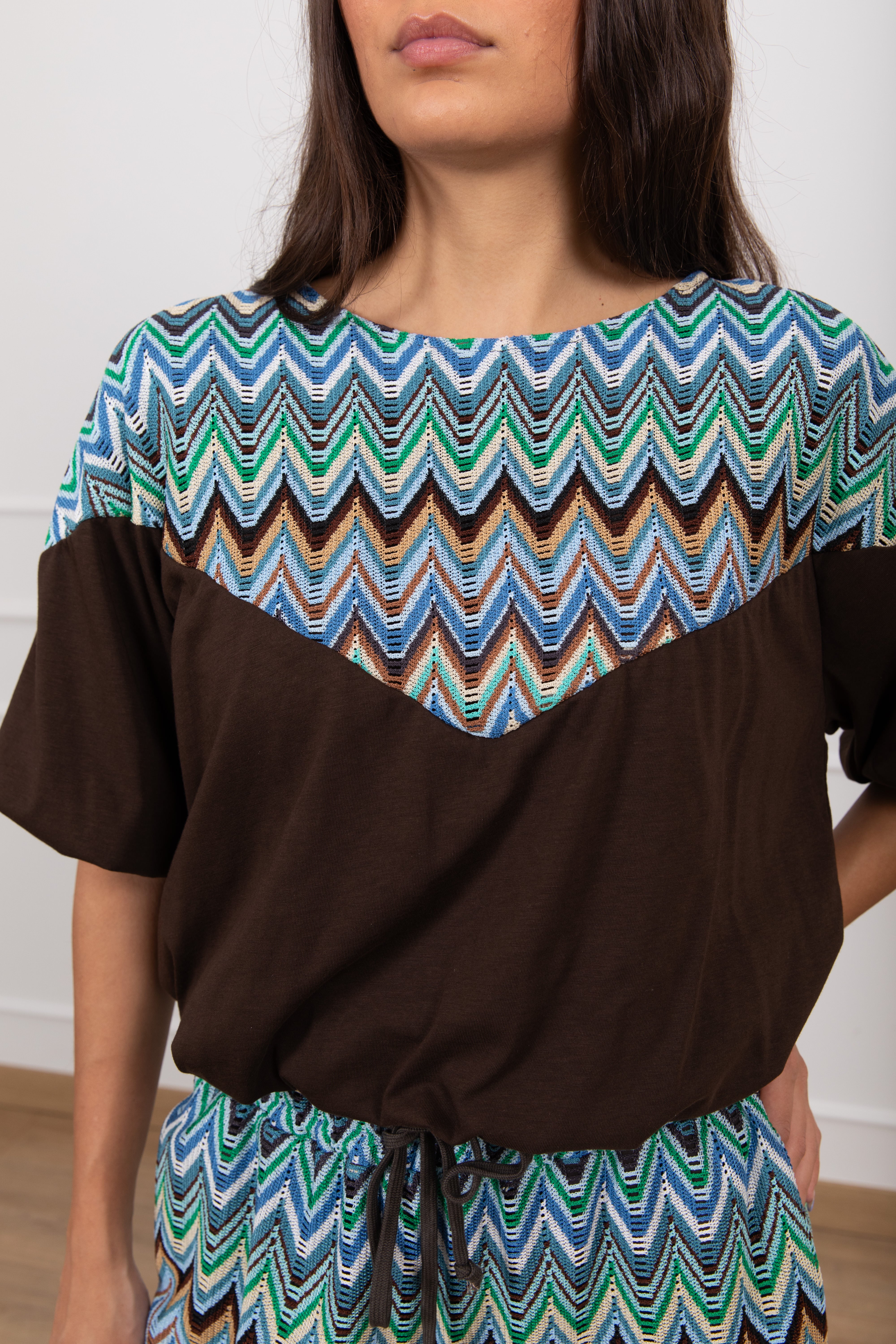 T-shirt a palloncino con inserto motivo zig-zag Tensione IN