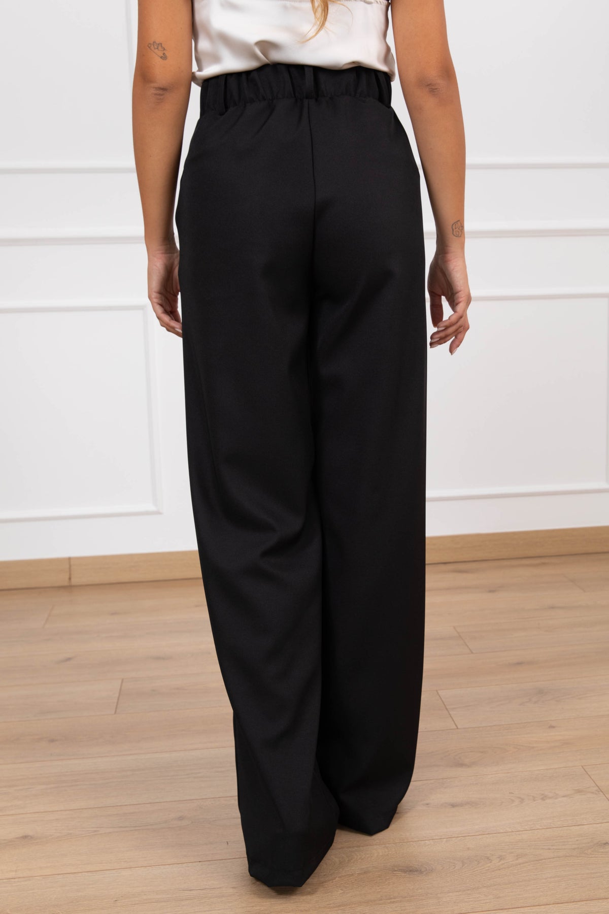 Pantalone gamba dritta variante nero Haveone