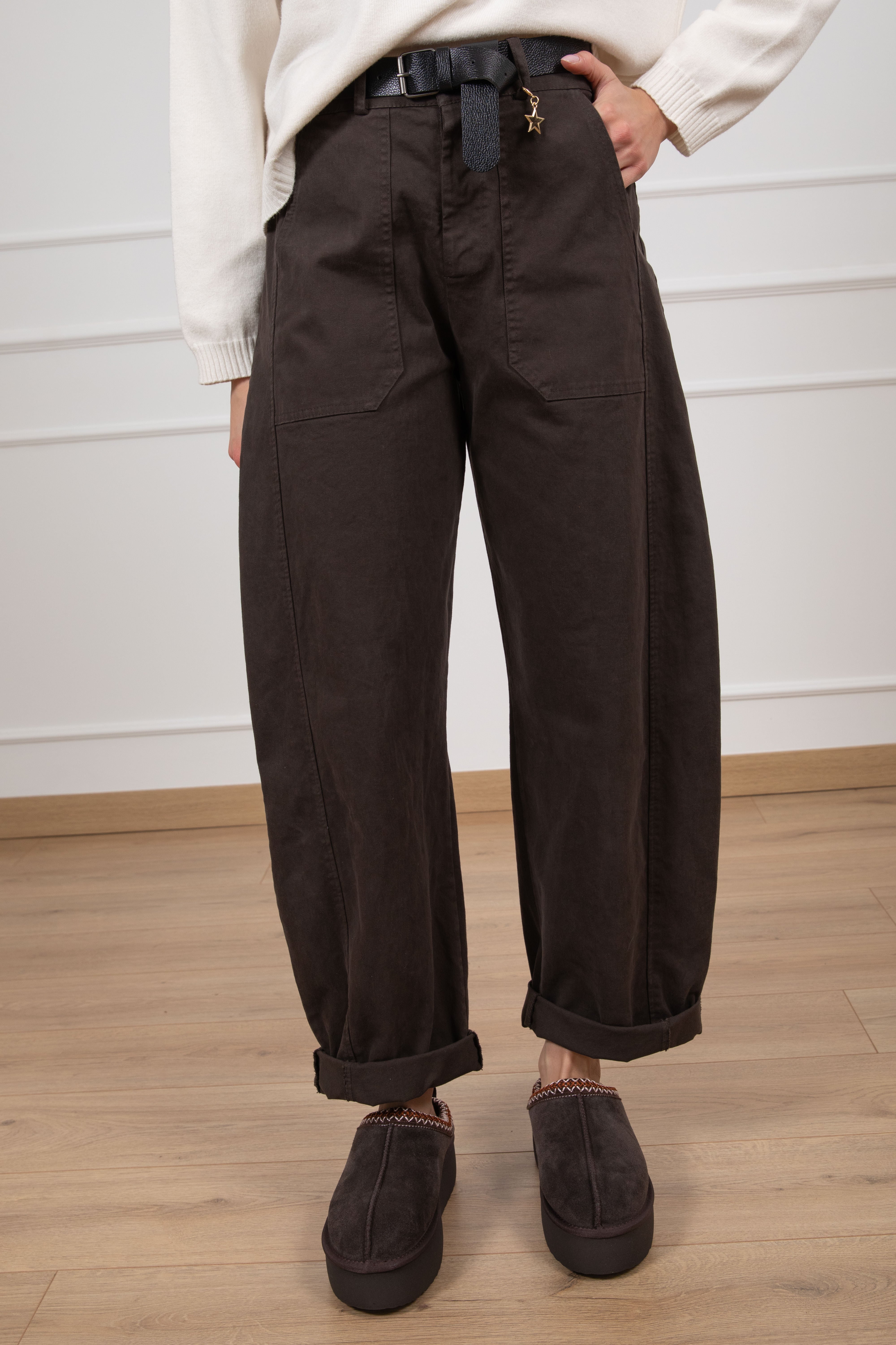 Pantalone egg-fit in gabardina Susy Mix