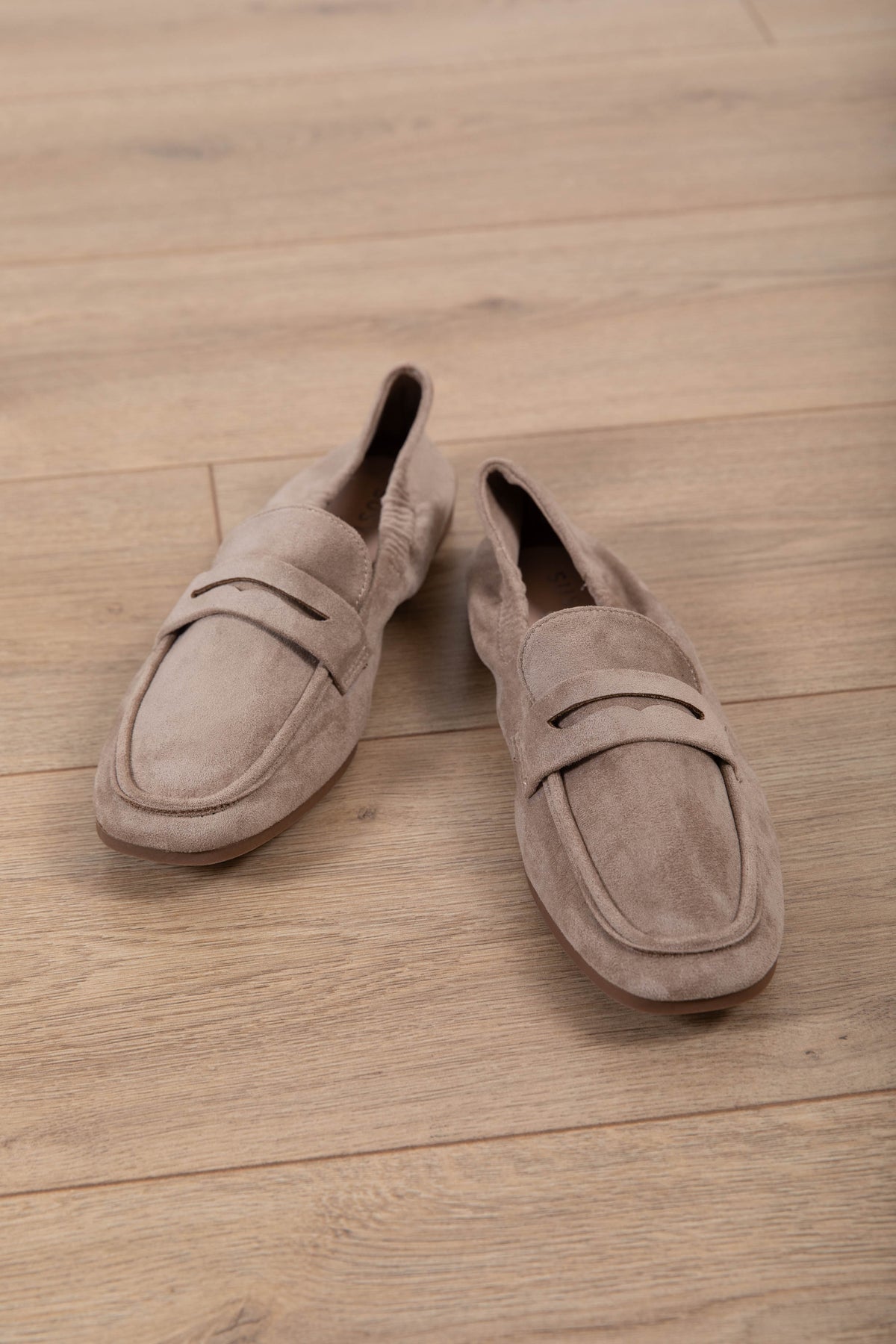 Mocassino in eco-camoscio variante beige Susy Mix