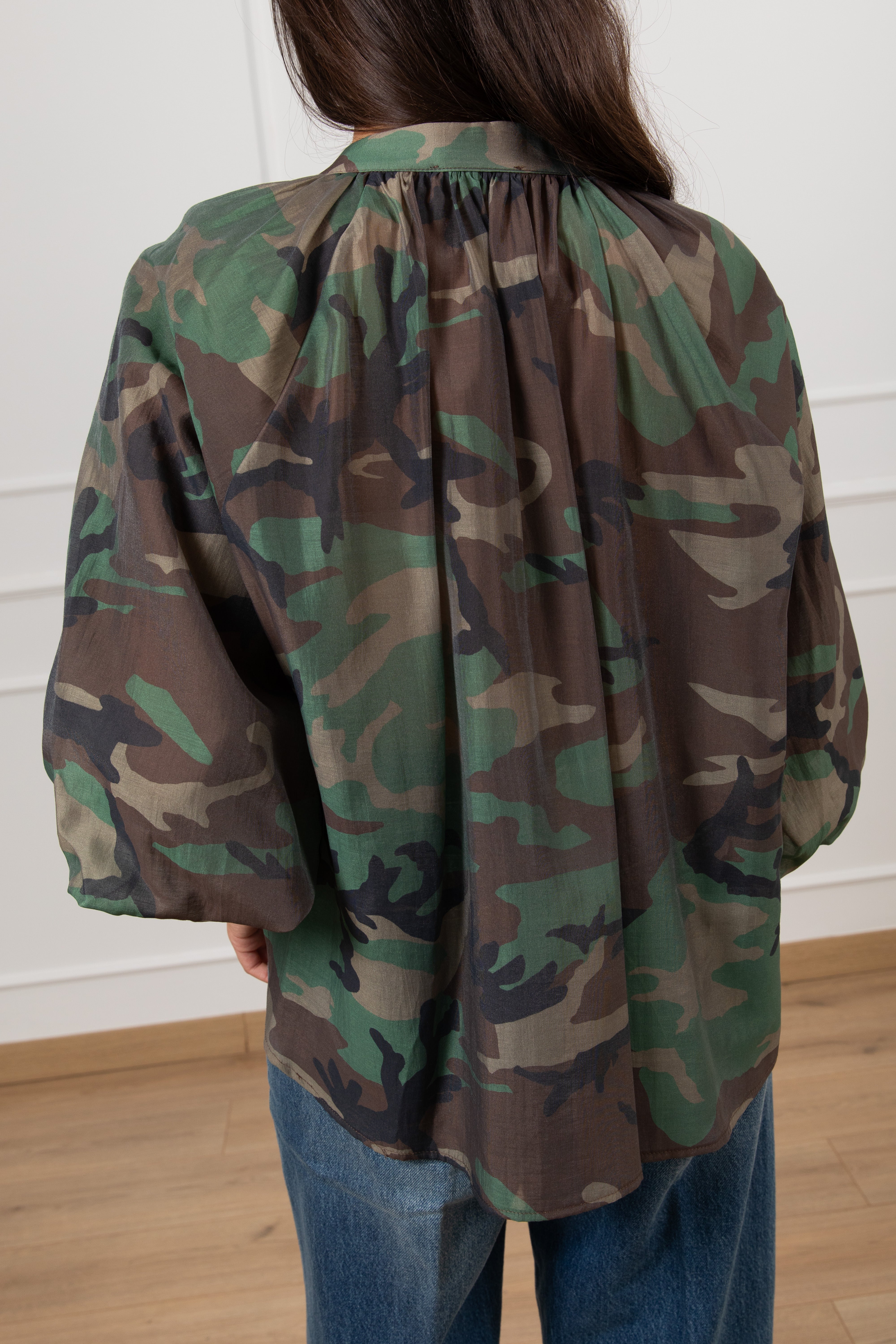Camicia  camouflage con manica 3/4 svasata ViCOLO