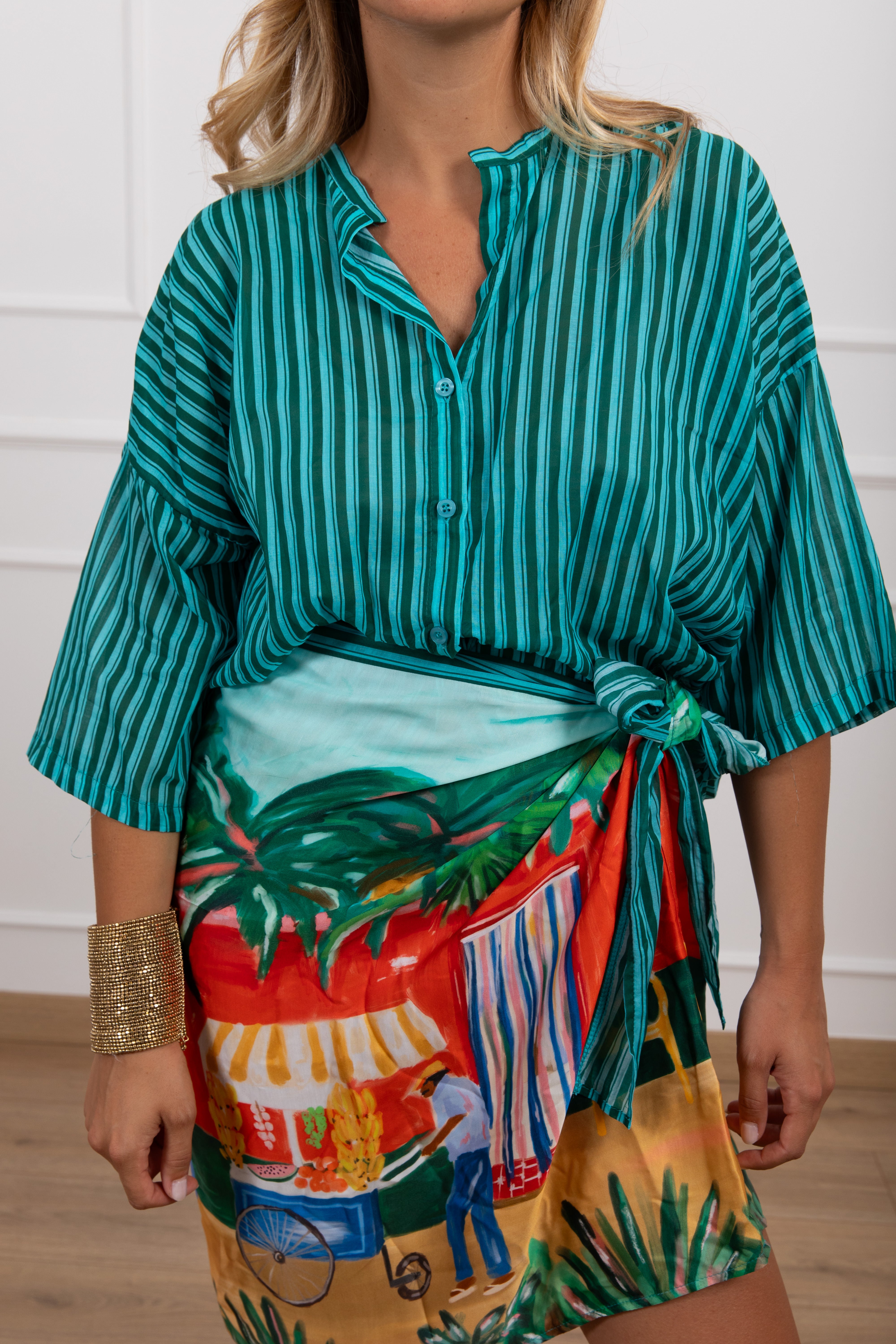 Camicia a righe asimmetriche Tensione IN