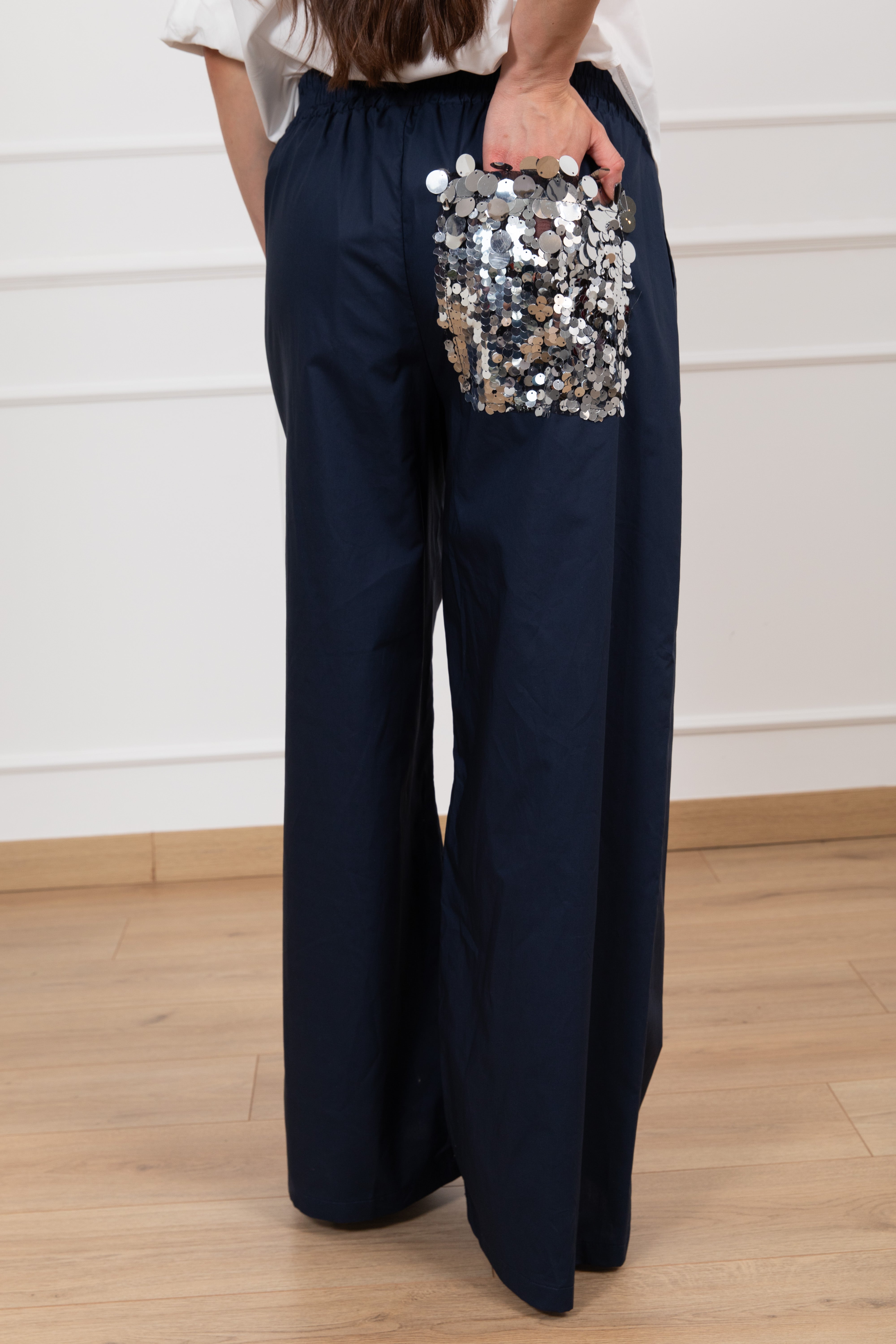 Pantalone gamba larga con tasca paillettes e elastico Motel