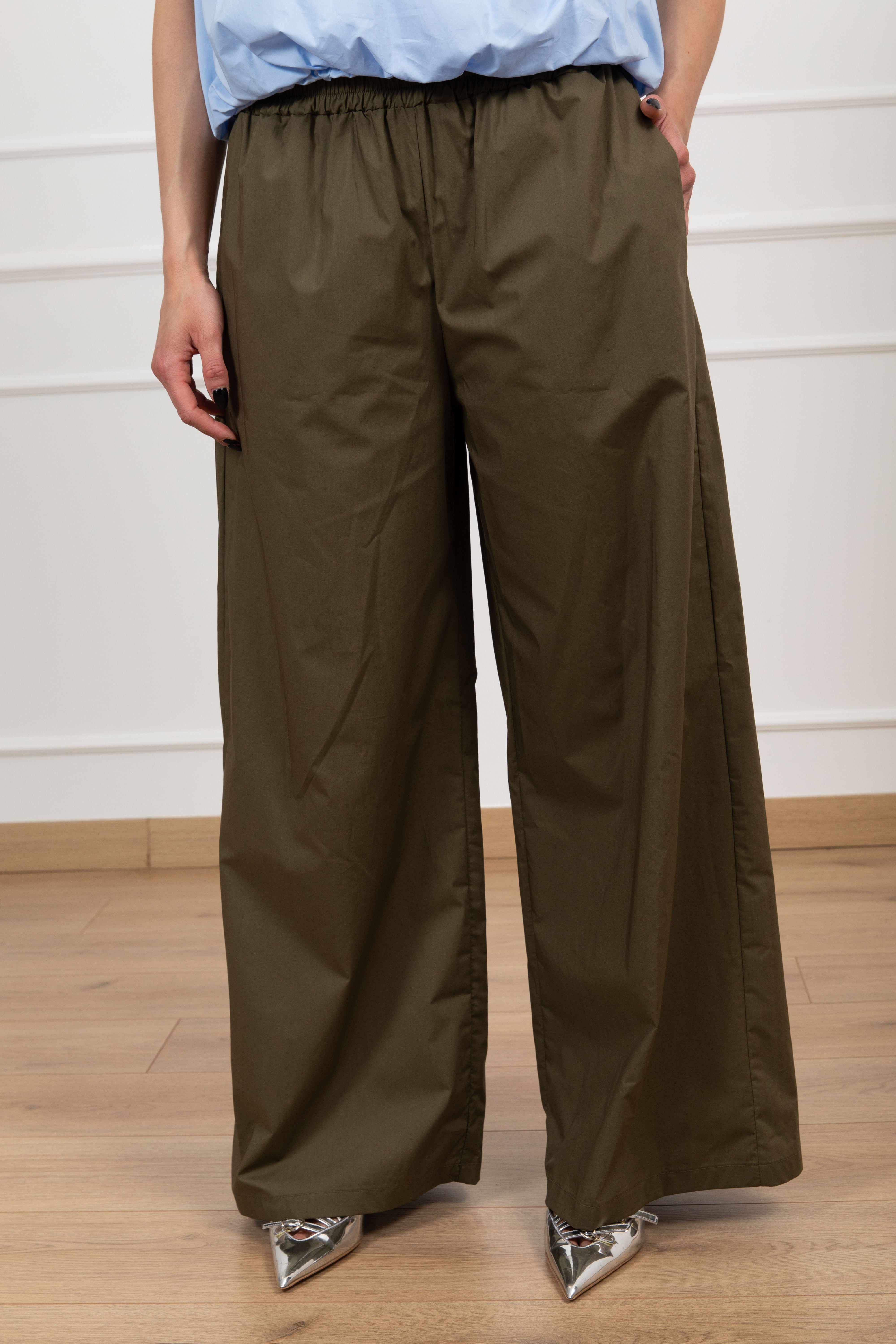 Pantalone gamba larga con tasca paillettes e elastico Motel
