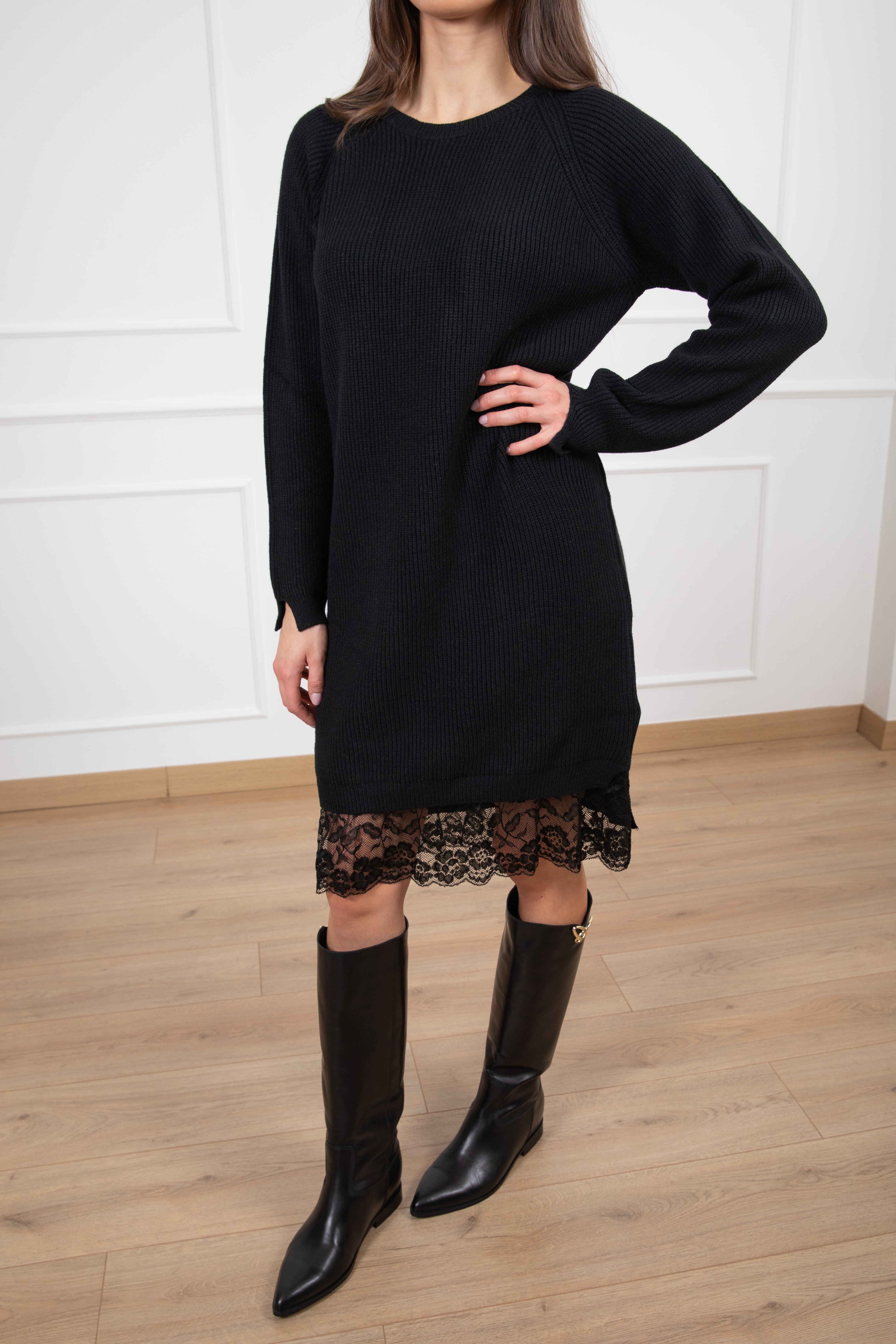 Abito in maglia con pizzo sul fondo Susy Mix