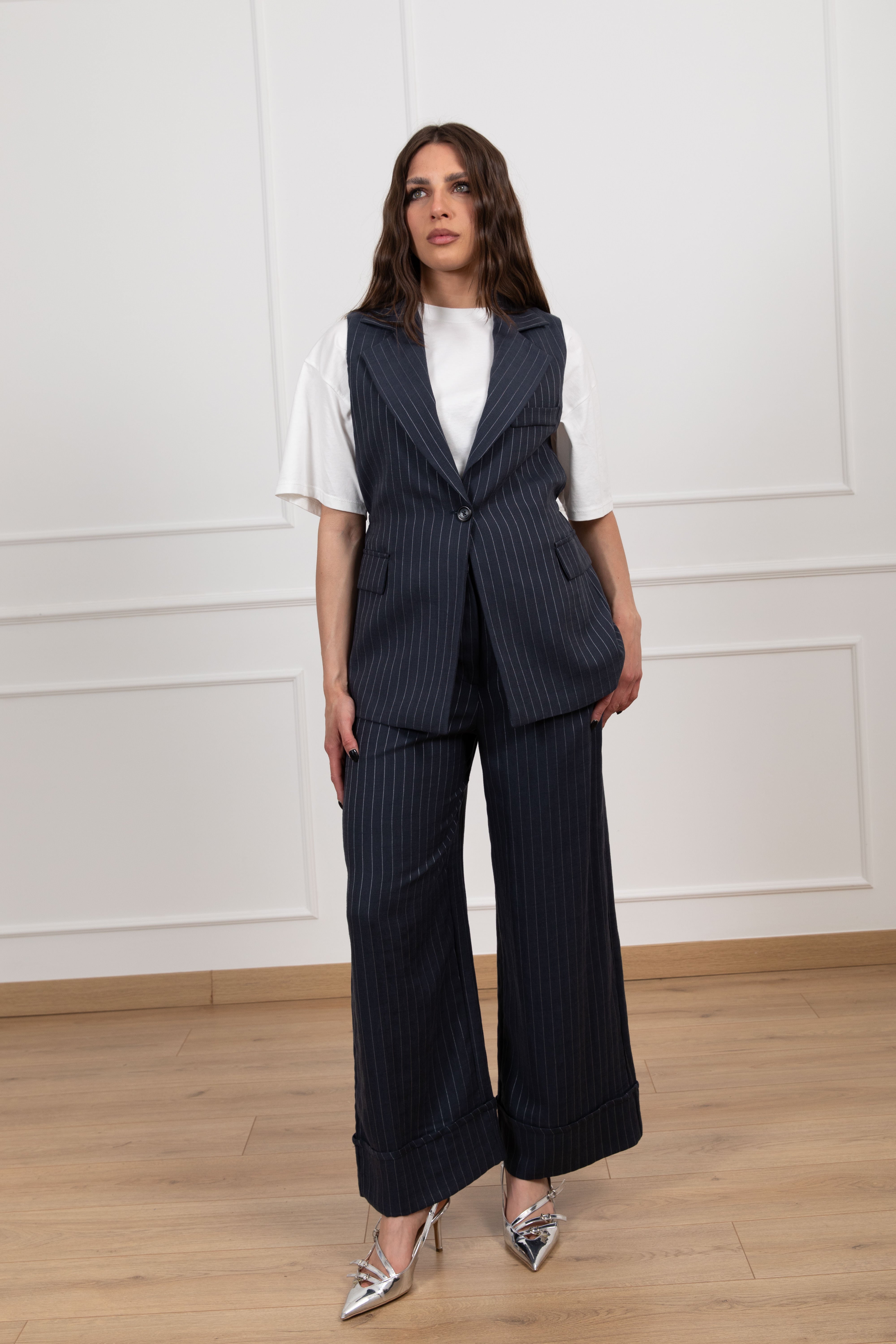 Pantalone gessato con piega sul fondo ViCOLO